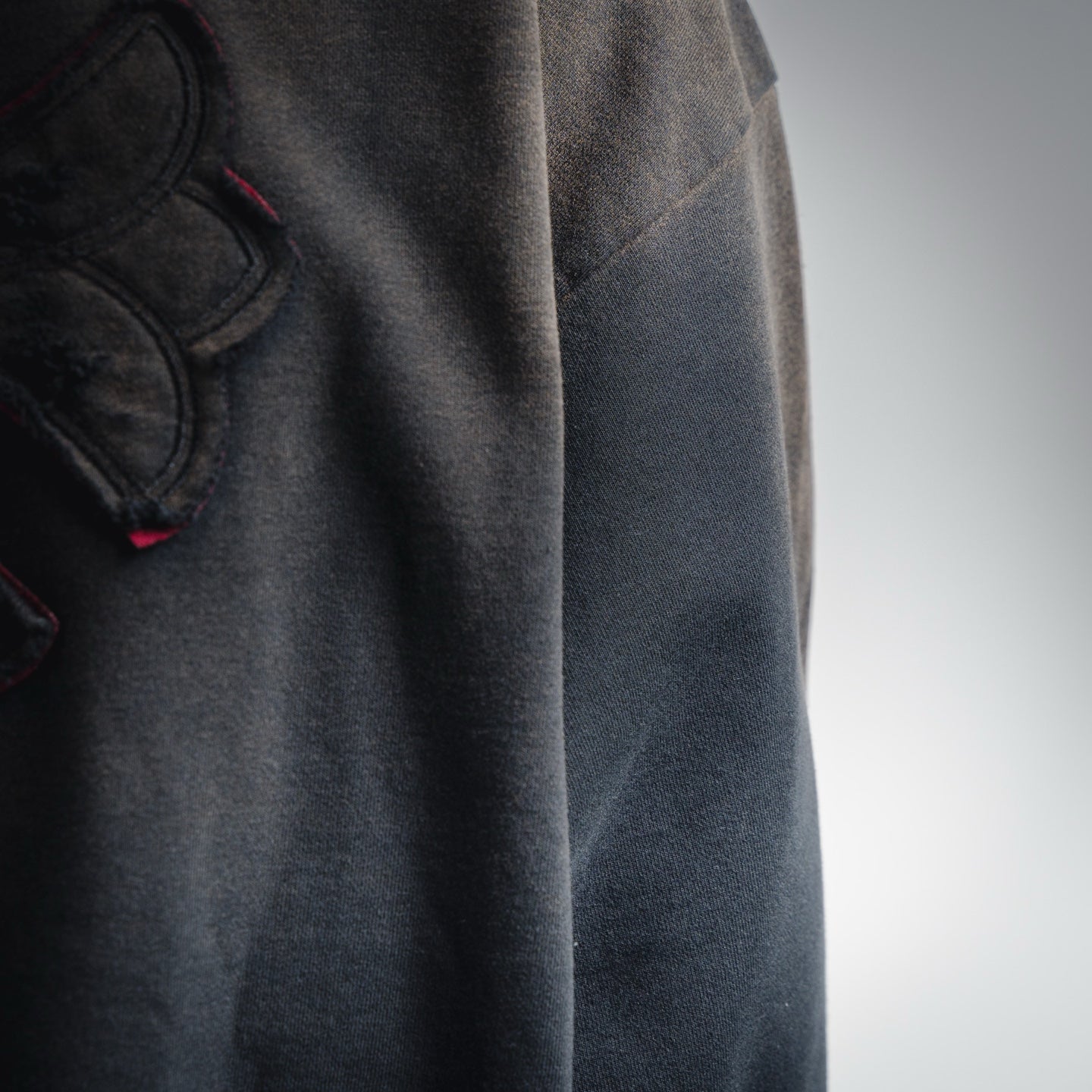 Chrome 25fw embroidered hoodie