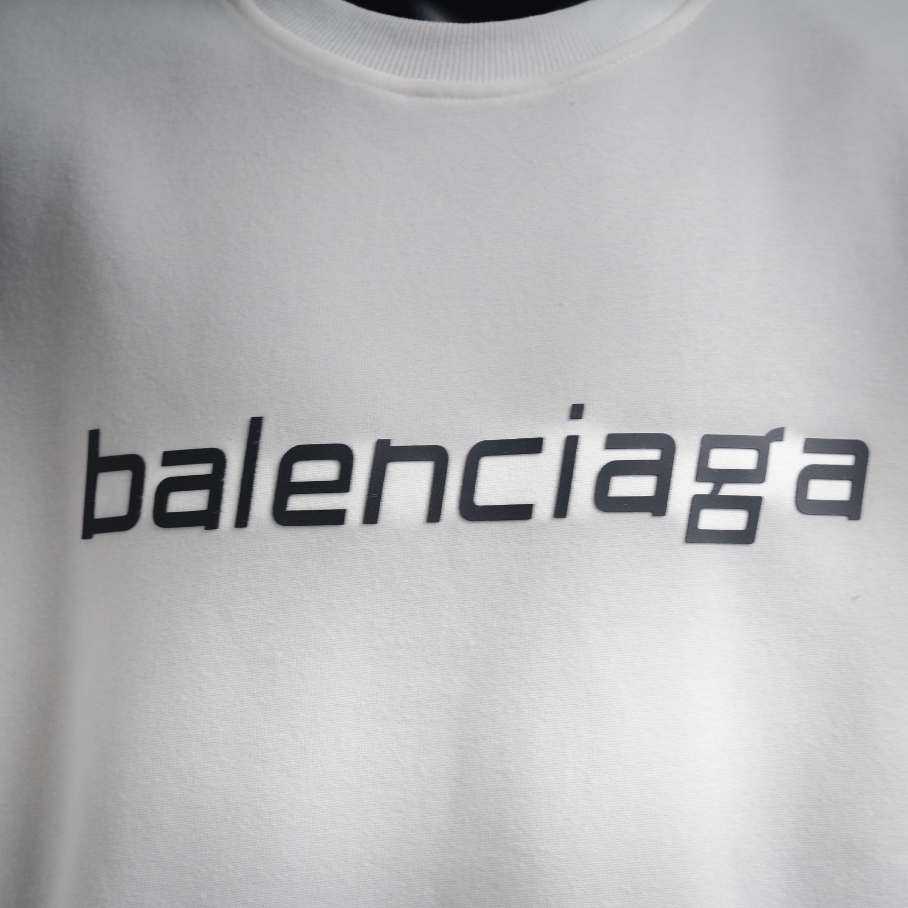 Balen 25fw leisure sweatshirt