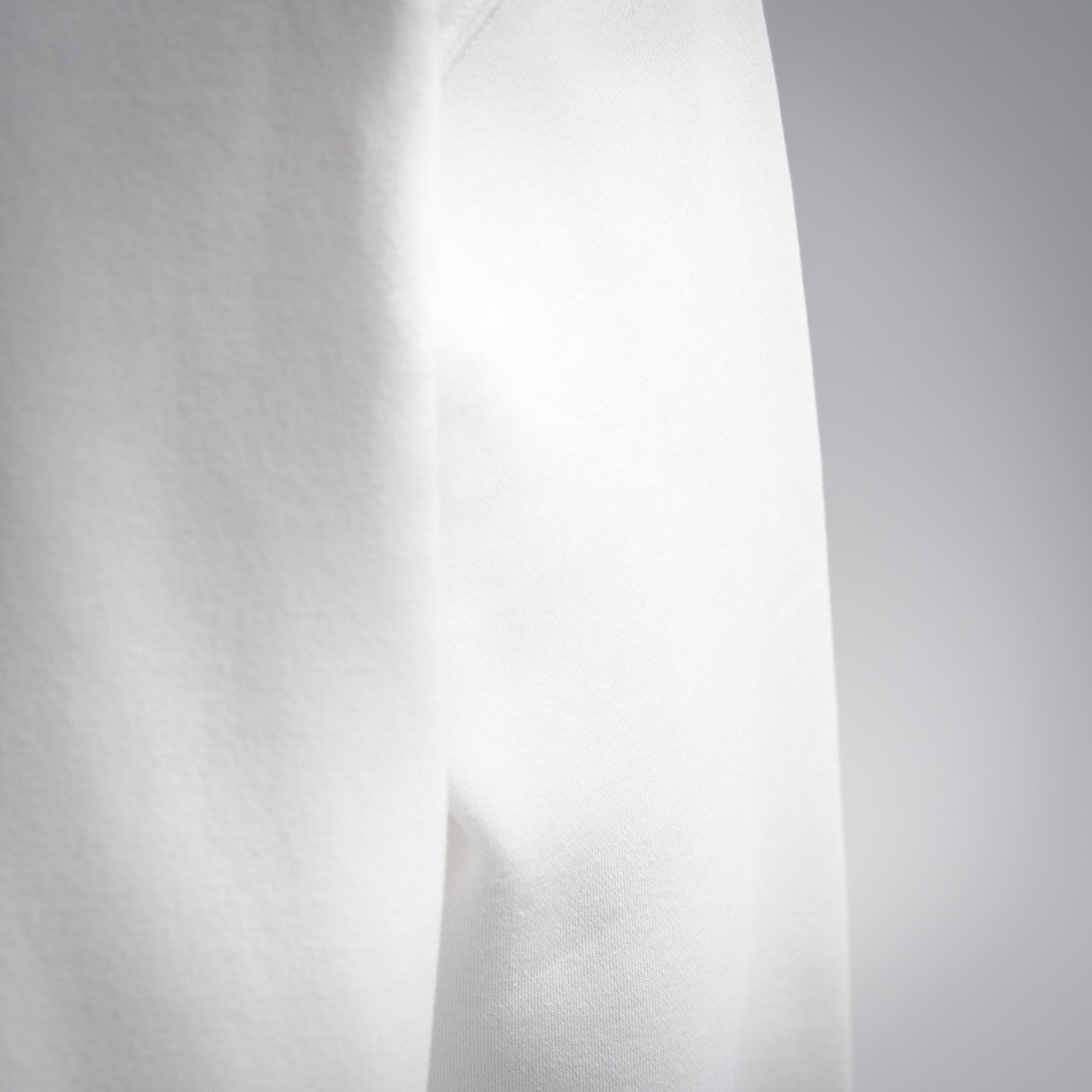 Loe 25fw embroidered sweatshirt