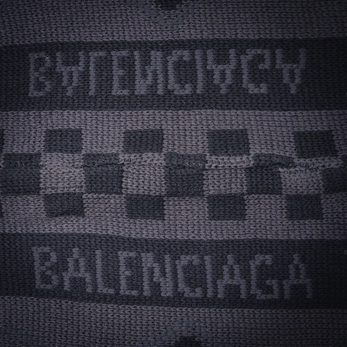 Balen 25fw knitted sweater