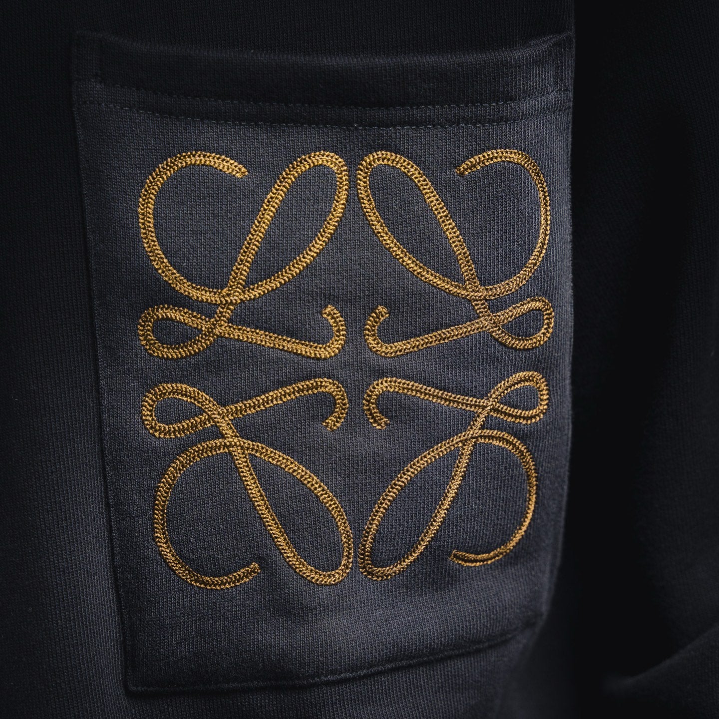 Loe 25fw jacquard sweatshirt