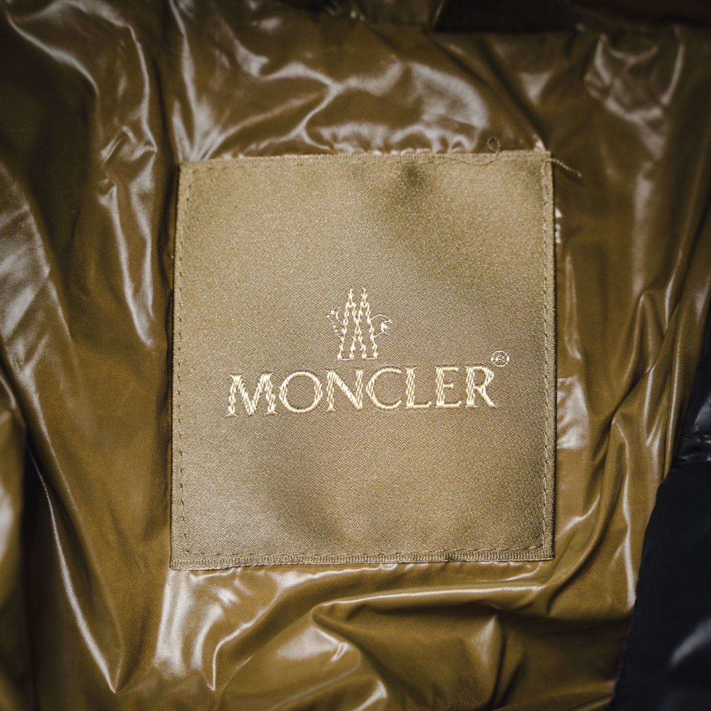 Mon 25fw down jacket