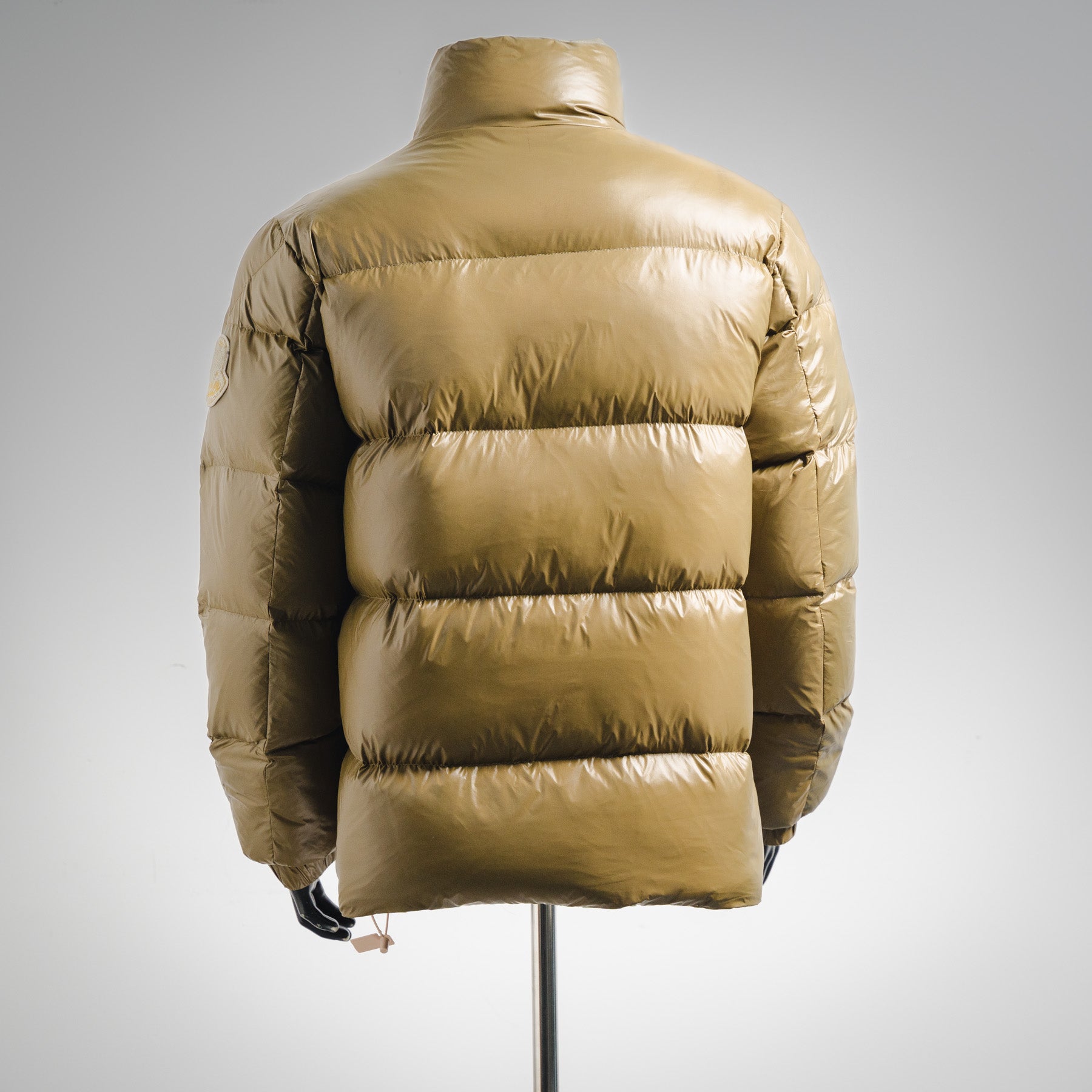 Mon 25fw down jacket
