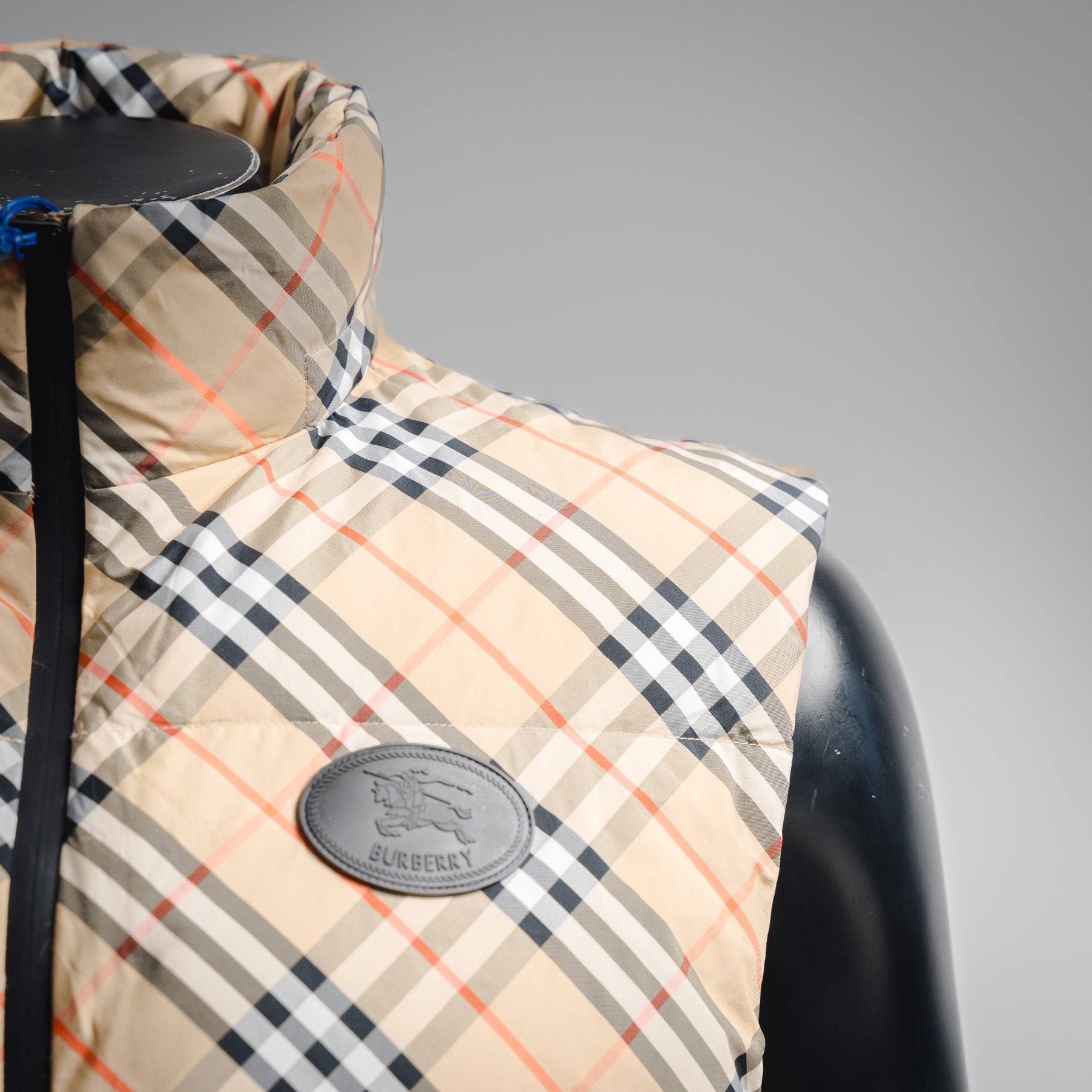 Burbery 25fw all-match vest