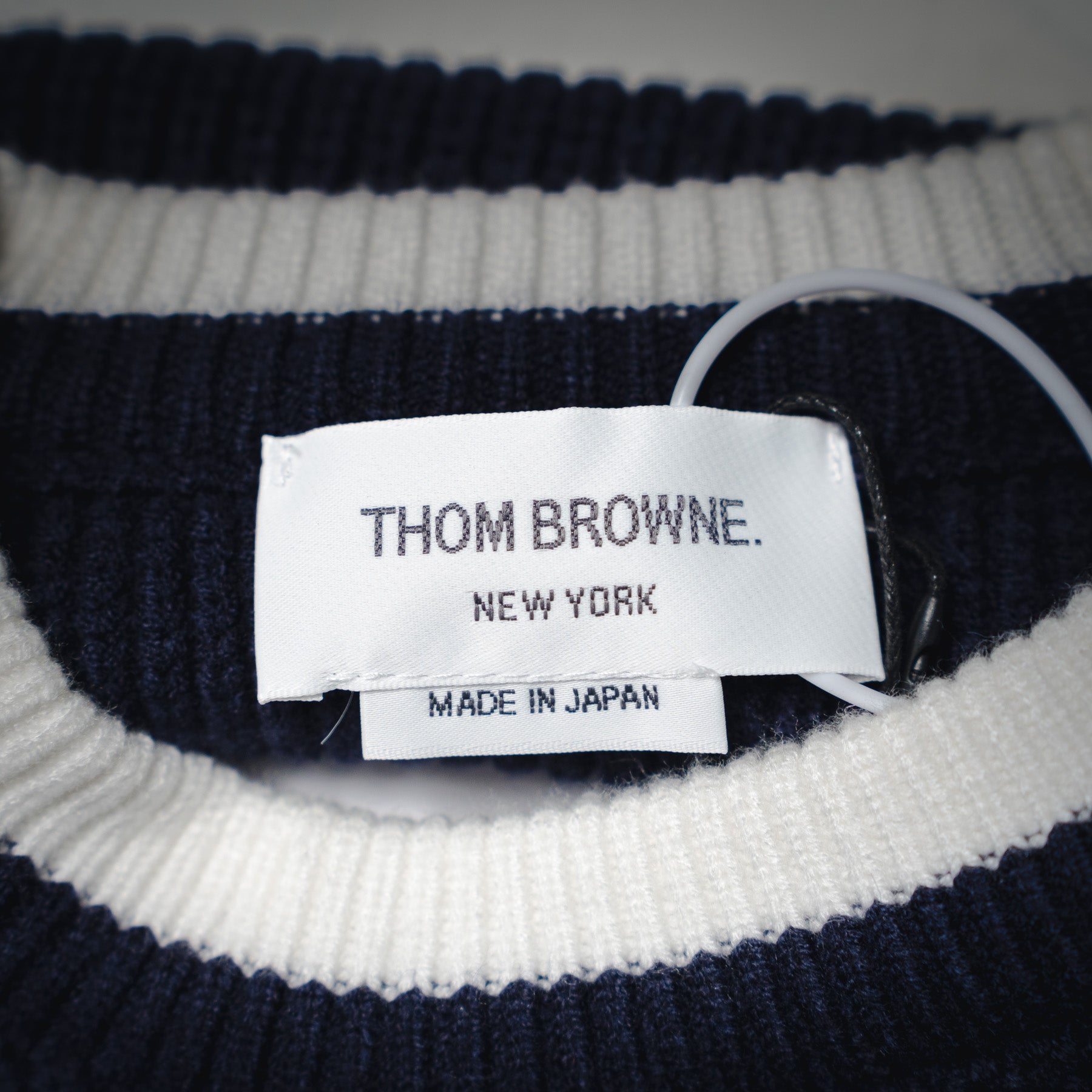 Thom 25fw all-match sweater