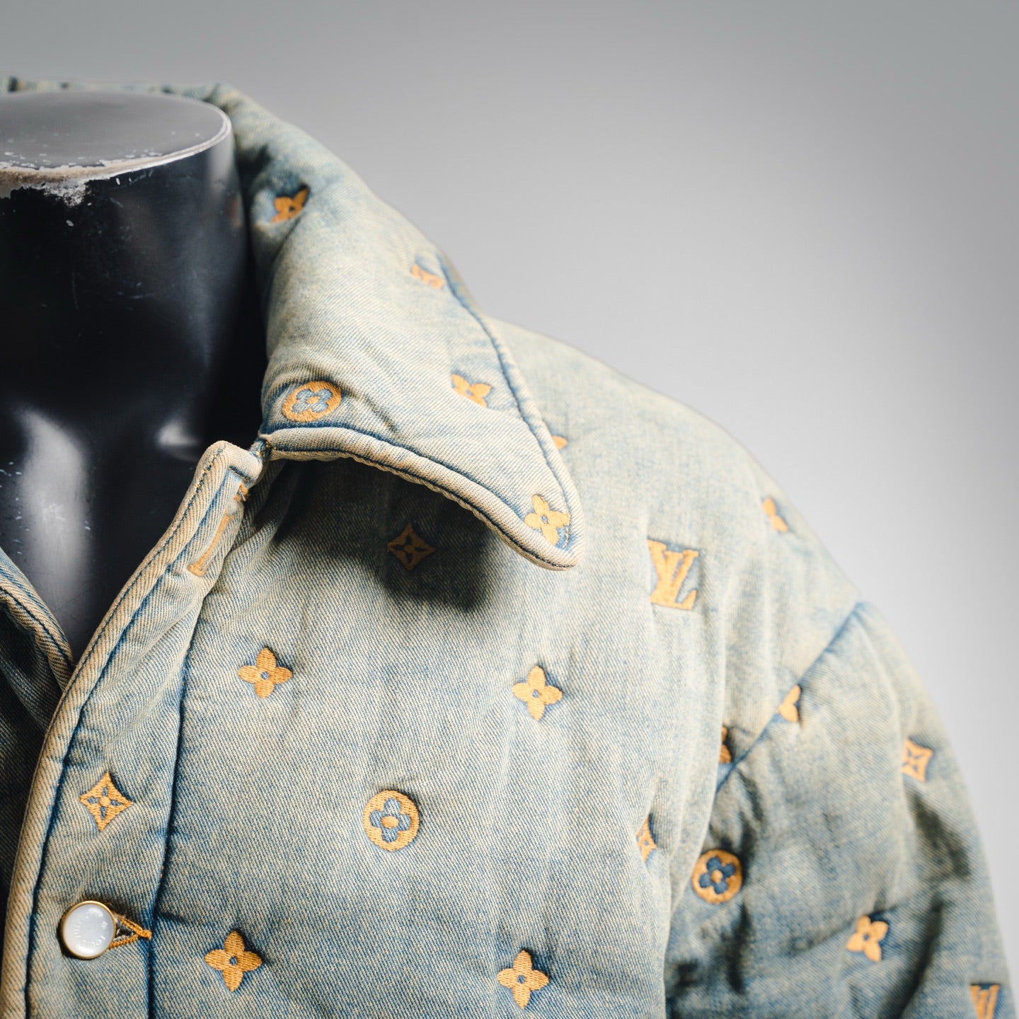 Louis 25fw embroidered jacket