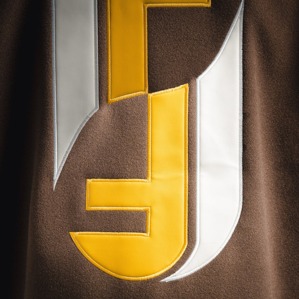 Fend 25fw embroidered jacket