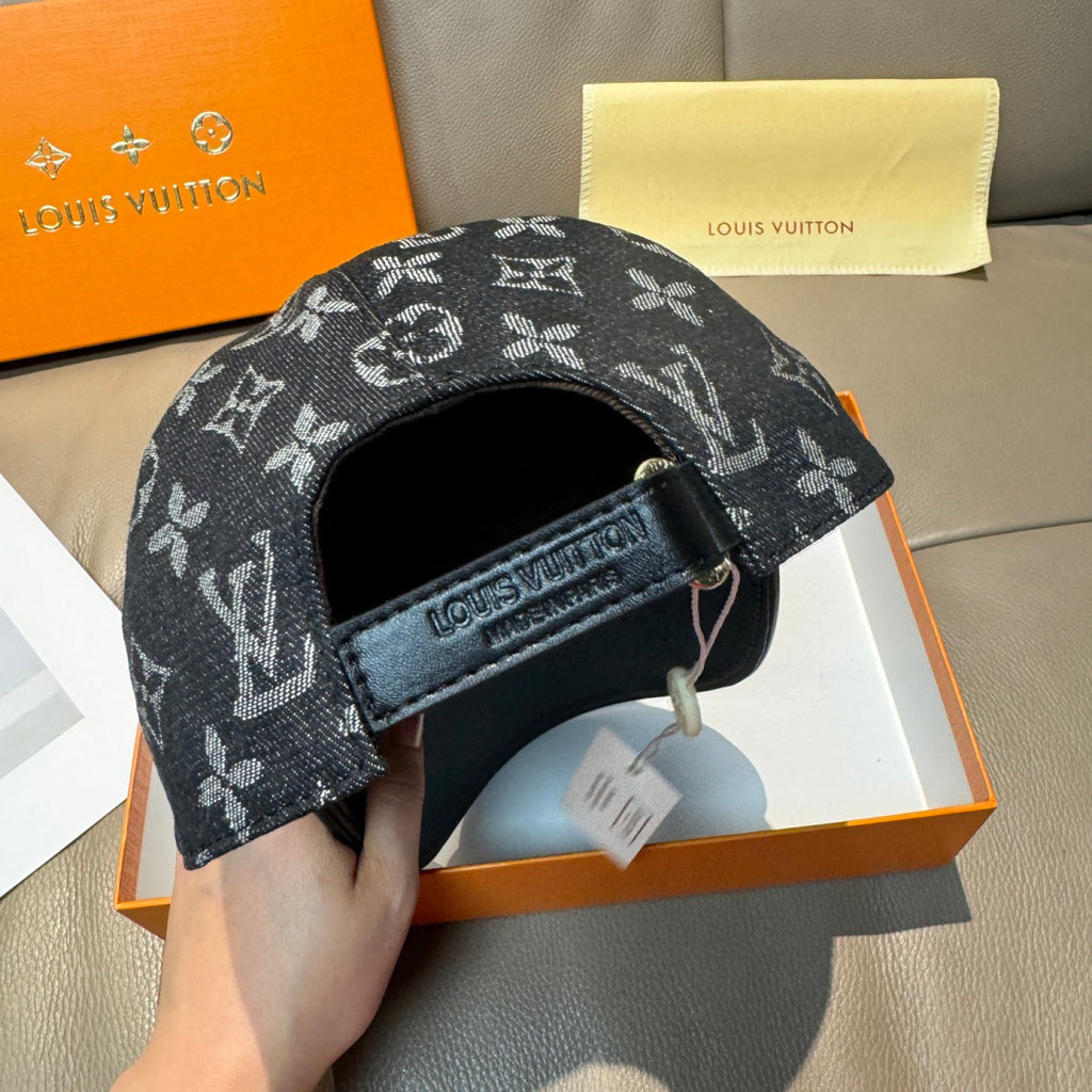 Louis 25fw leisure hat