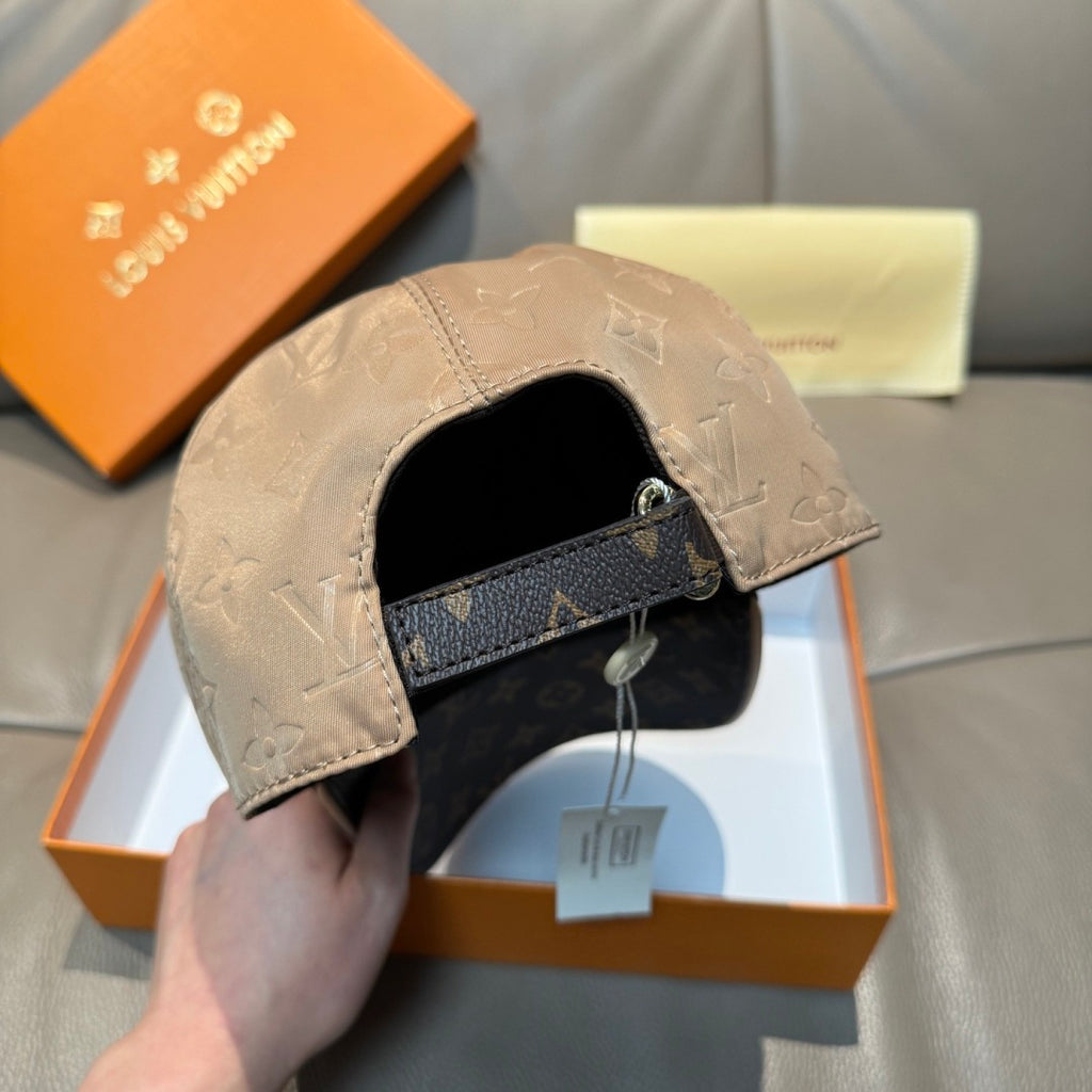 Louis 25fw leisure hat