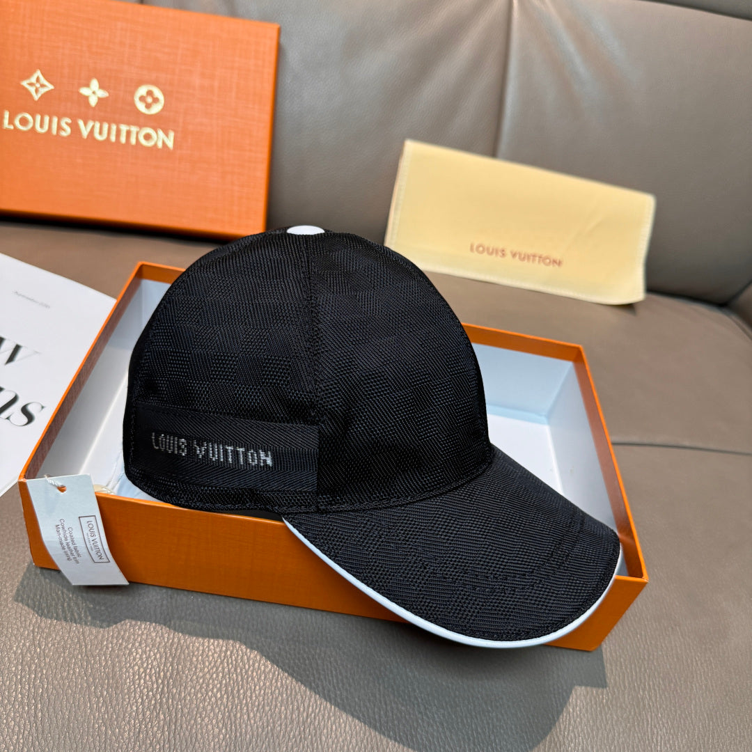 Louis 25fw leisure hat
