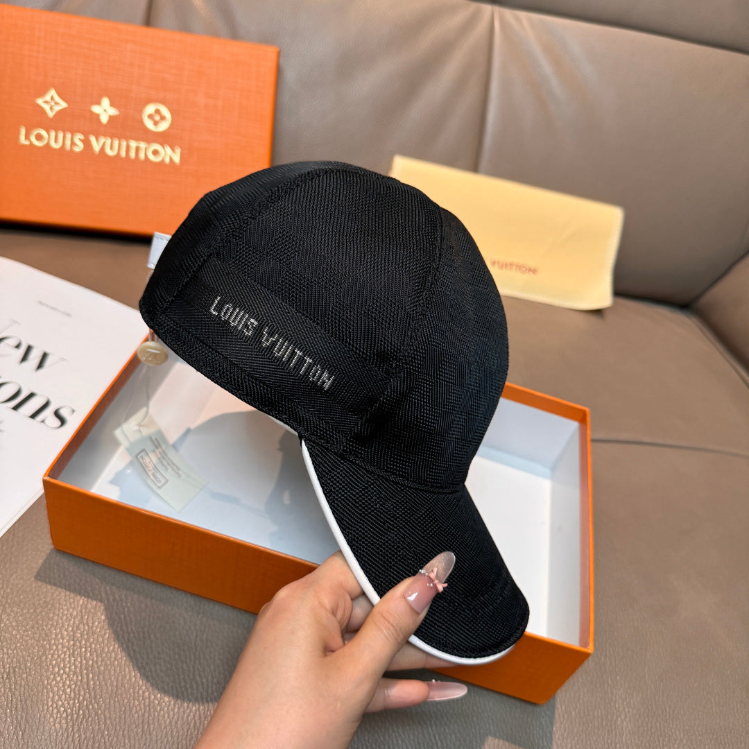 Louis 25fw leisure hat