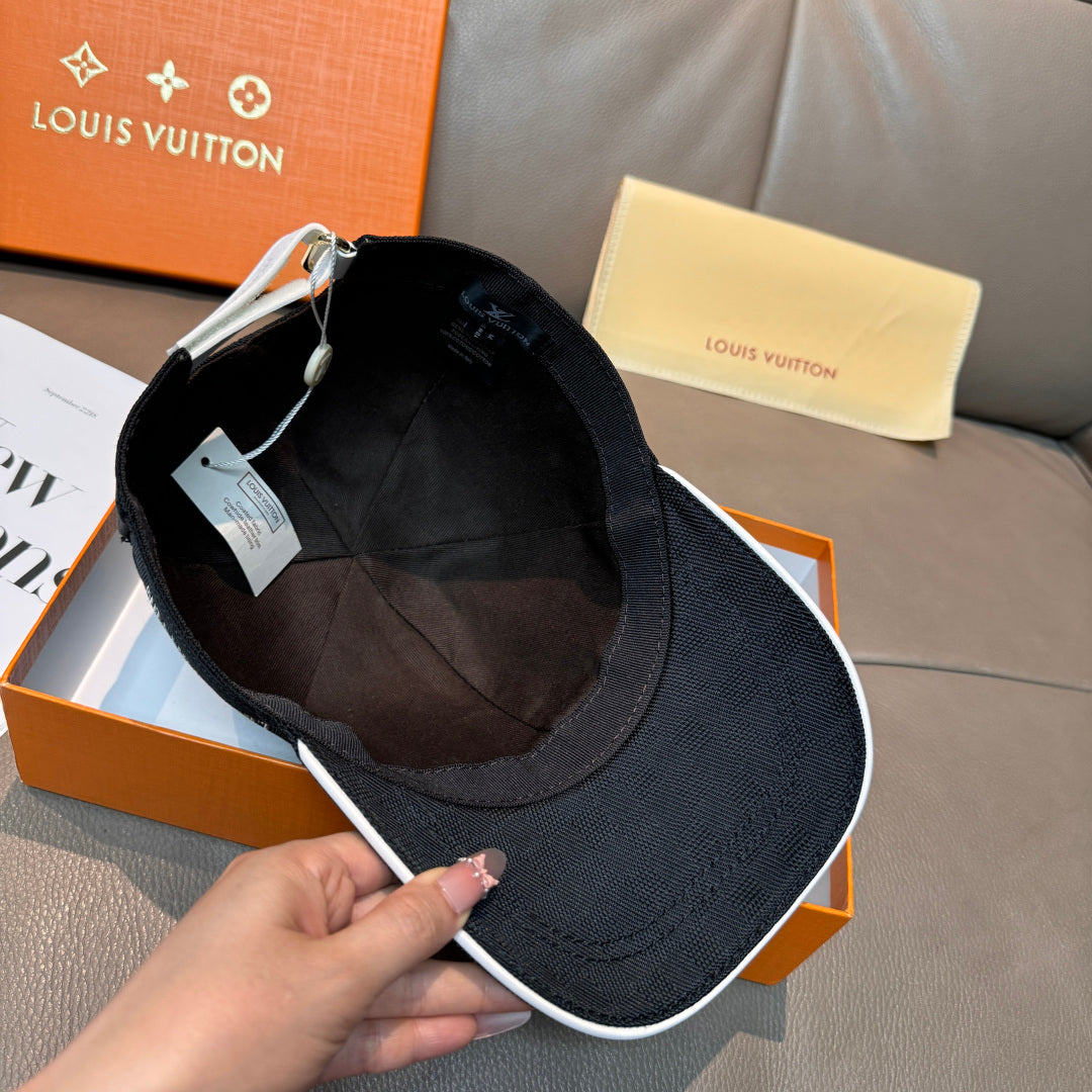 Louis 25fw leisure hat