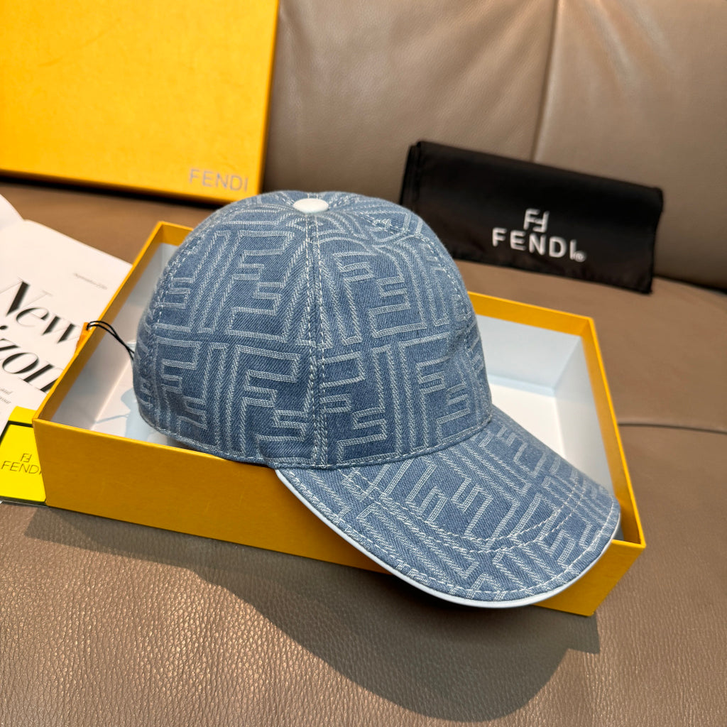 Fend 25fw jacquard hat