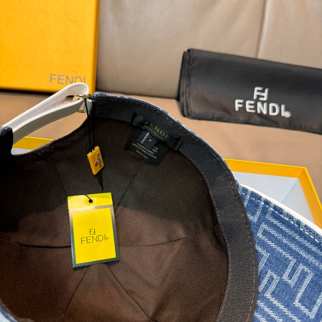 Fend 25fw jacquard hat