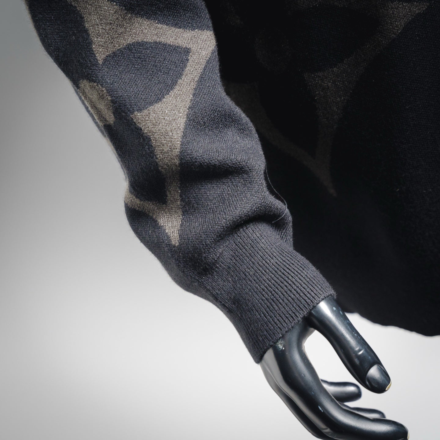 Louis 25fw knitted sweater