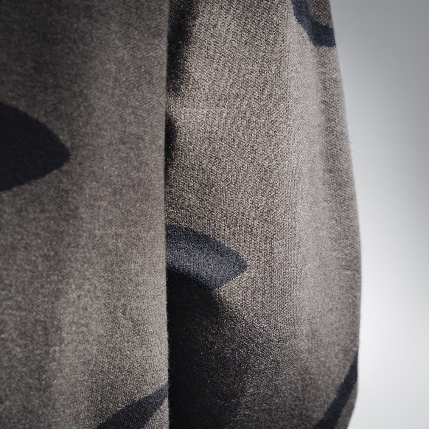 Louis 25fw knitted sweater