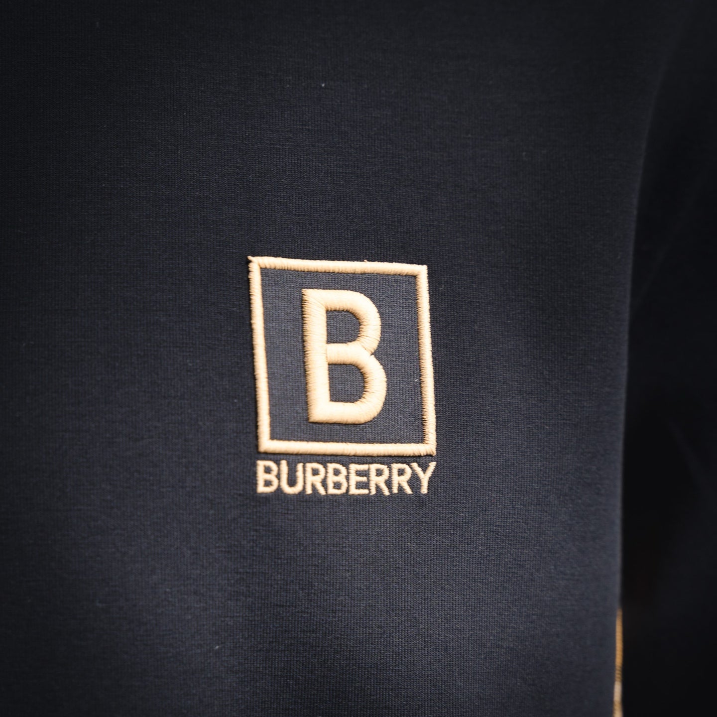 Burbery 25fw embroidered sweatshirt