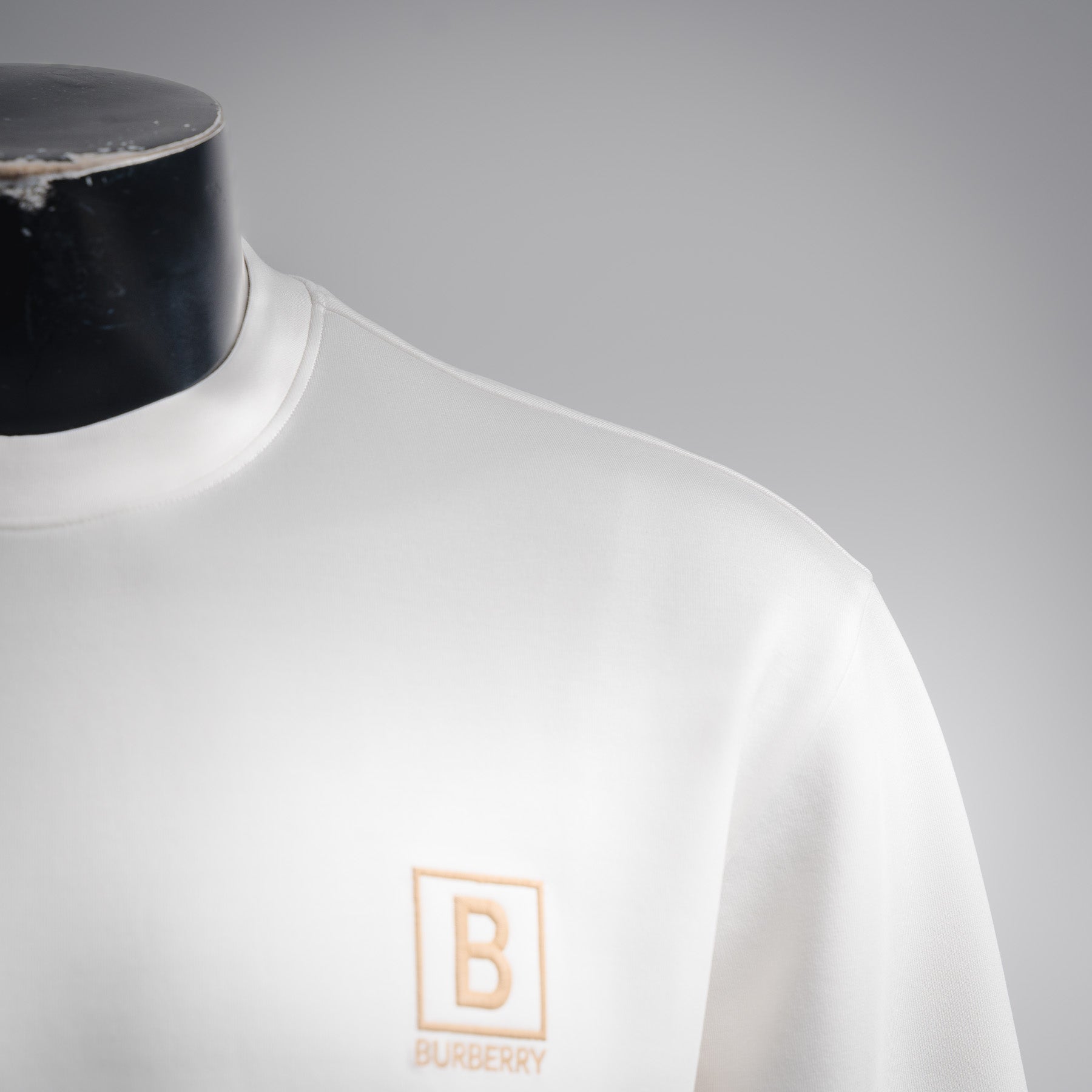 Burbery 25fw embroidered sweatshirt