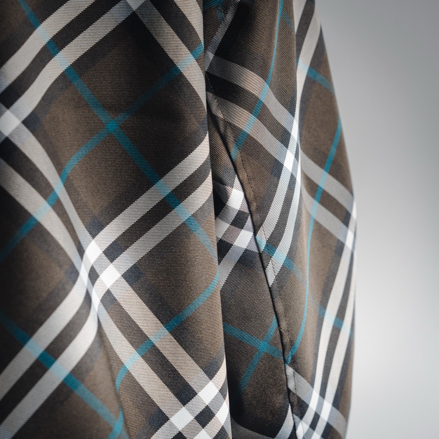 Burbery 25fw embroidered jacket