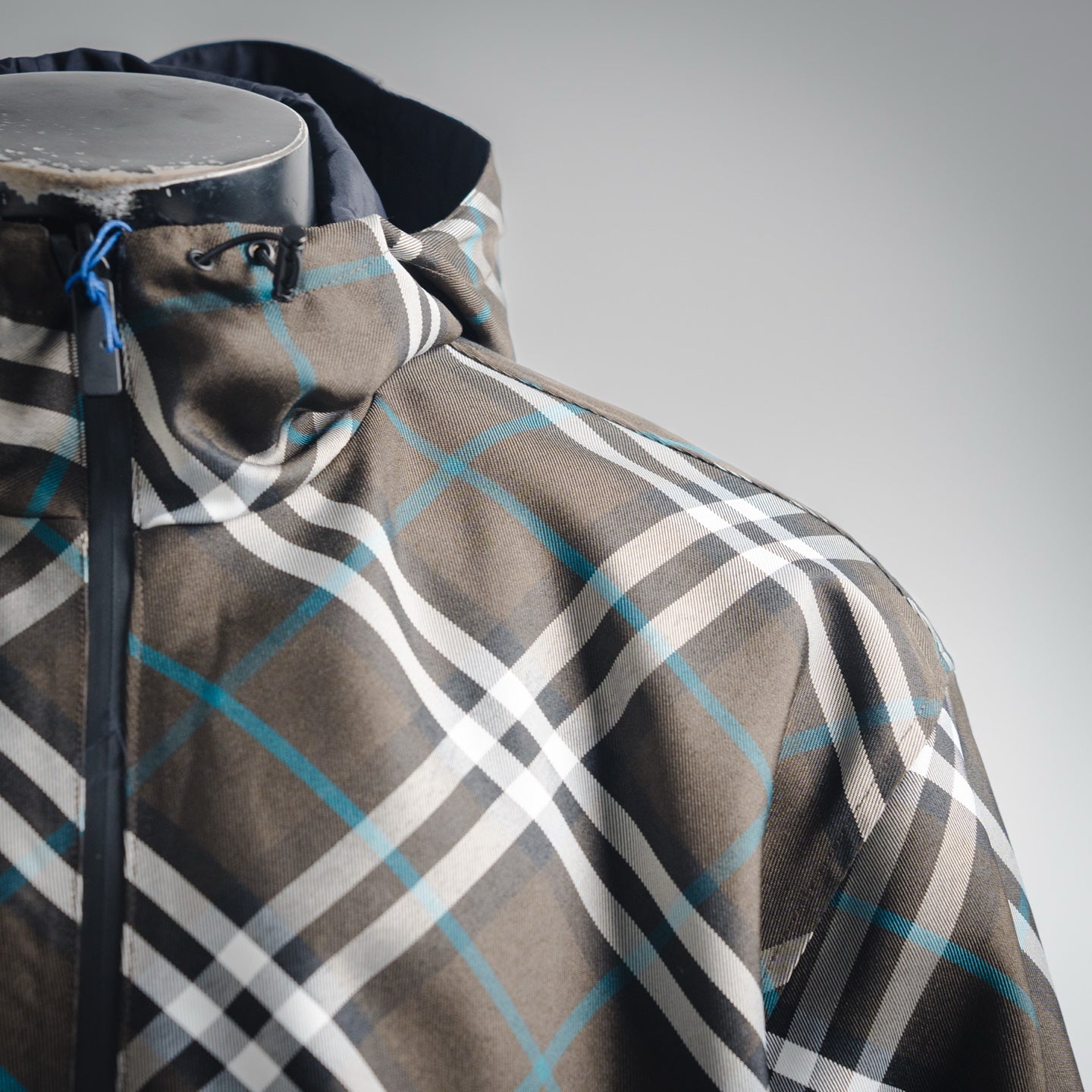 Burbery 25fw embroidered jacket