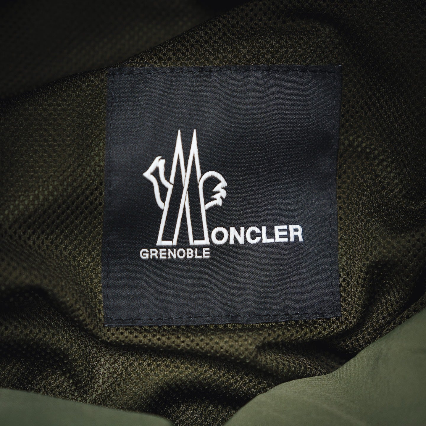 Mon 25fw outdoors jacket