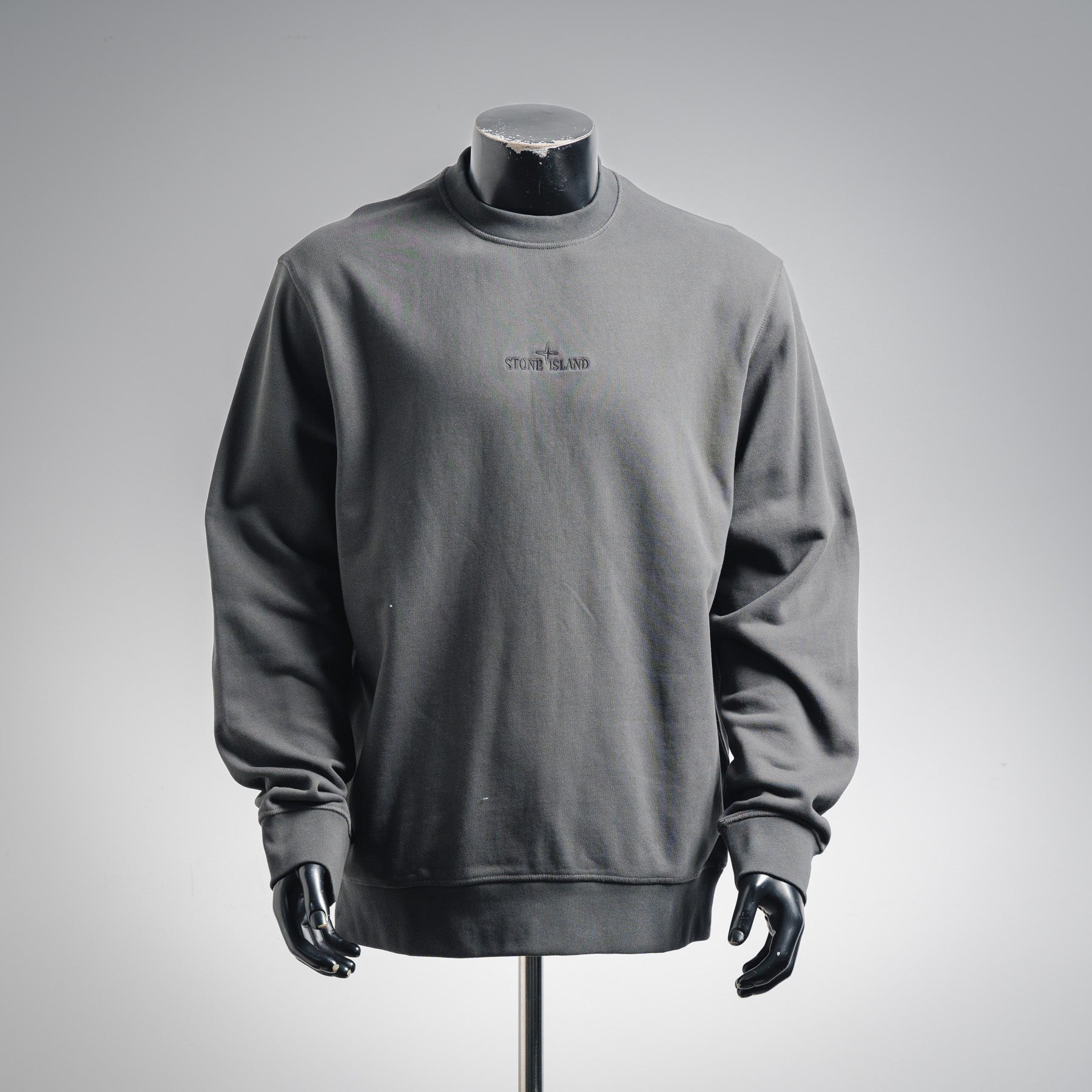 Stone 25fw embroidered sweatshirt