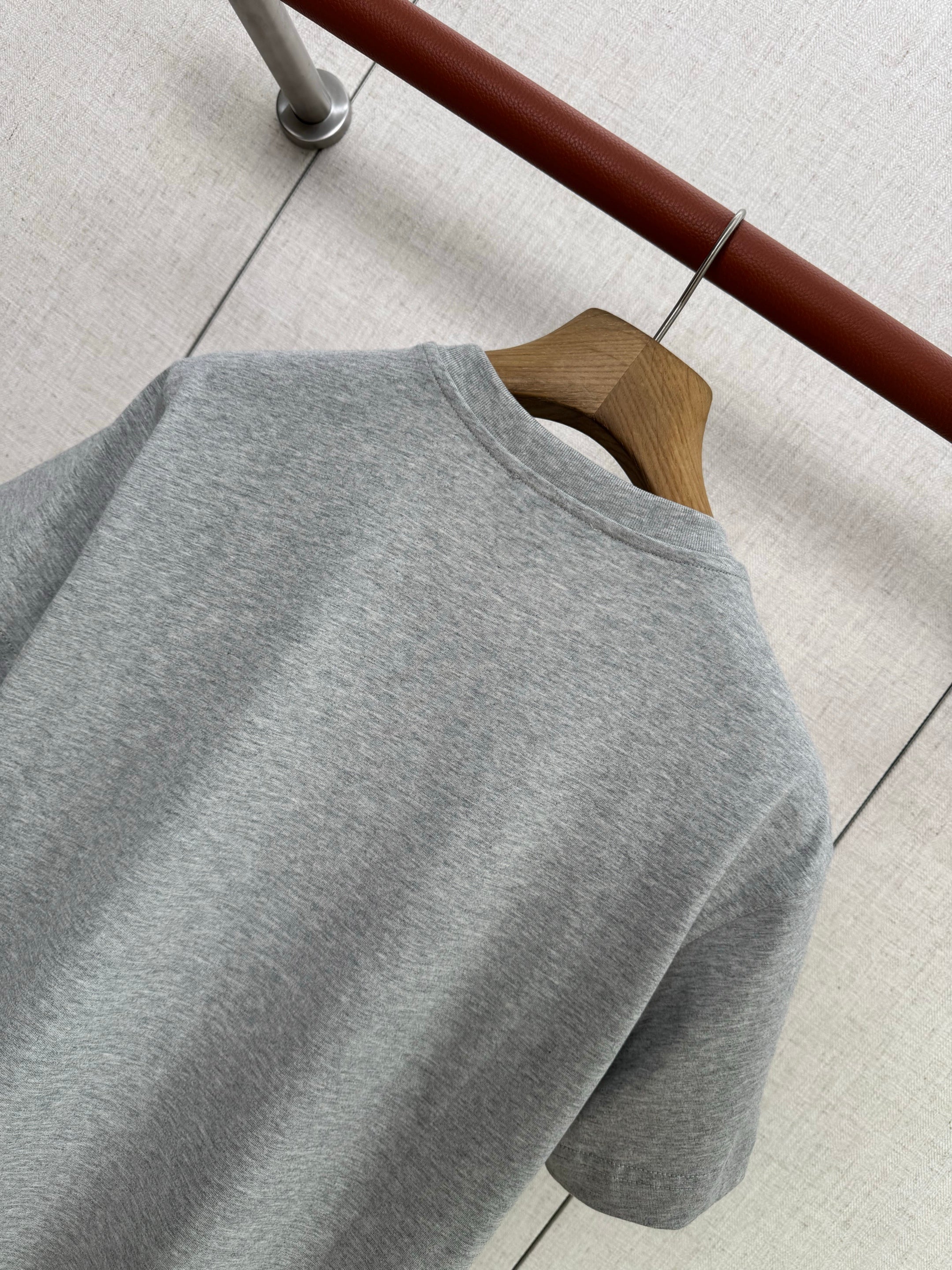 Herm 25fw all-match t-shirt