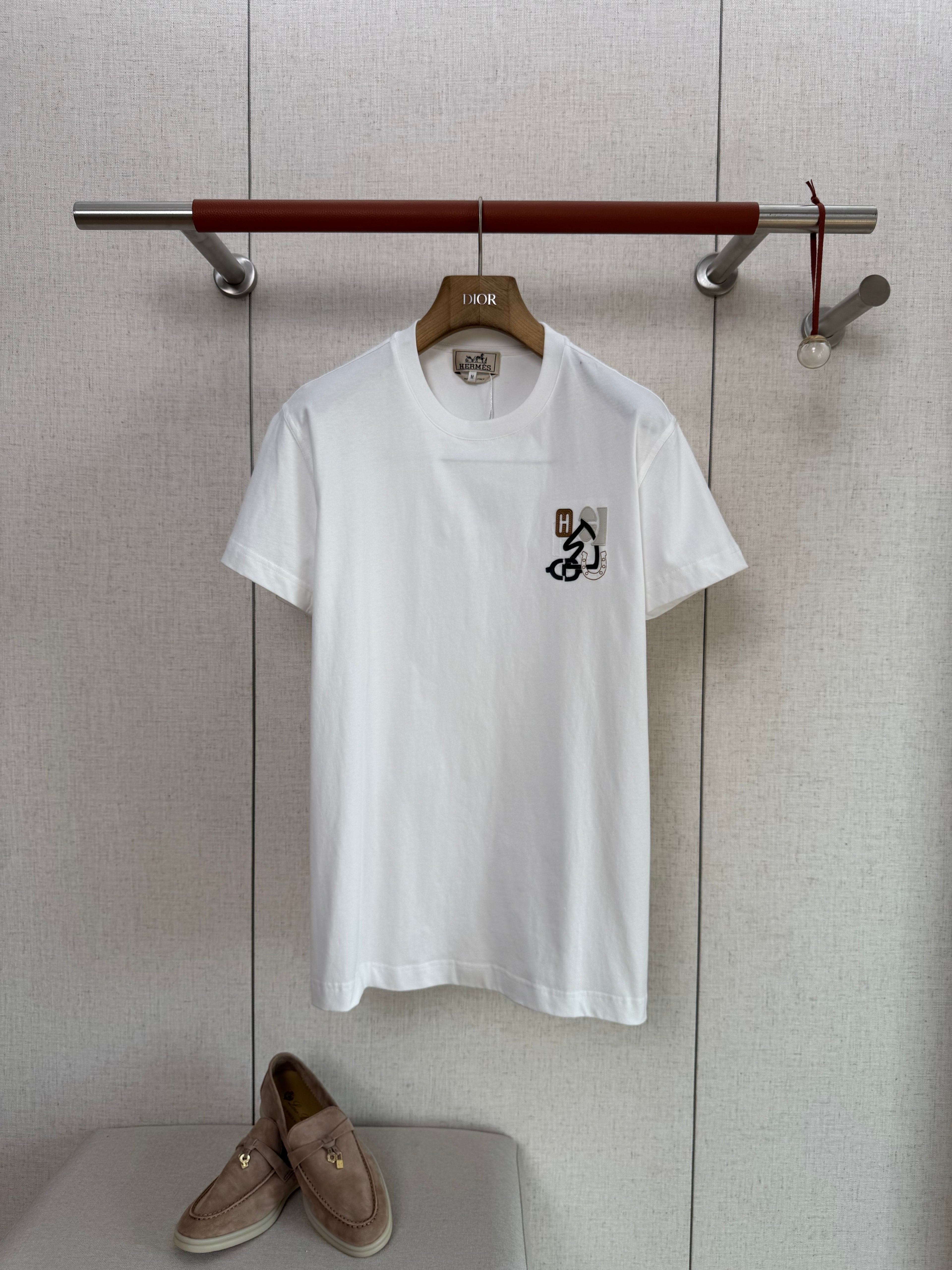 Herm 25fw all-match t-shirt