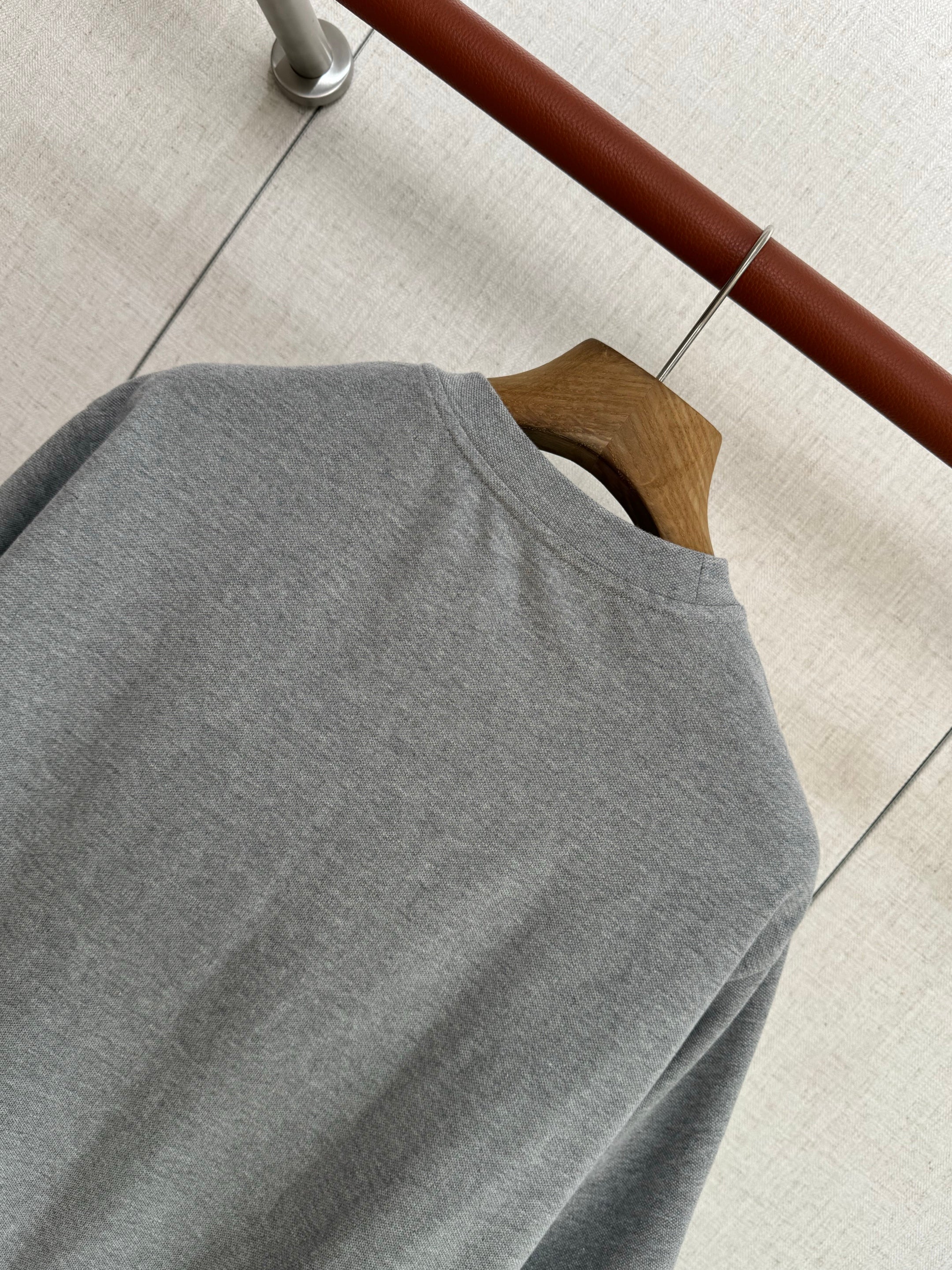 Herm 25fw all-match t-shirt