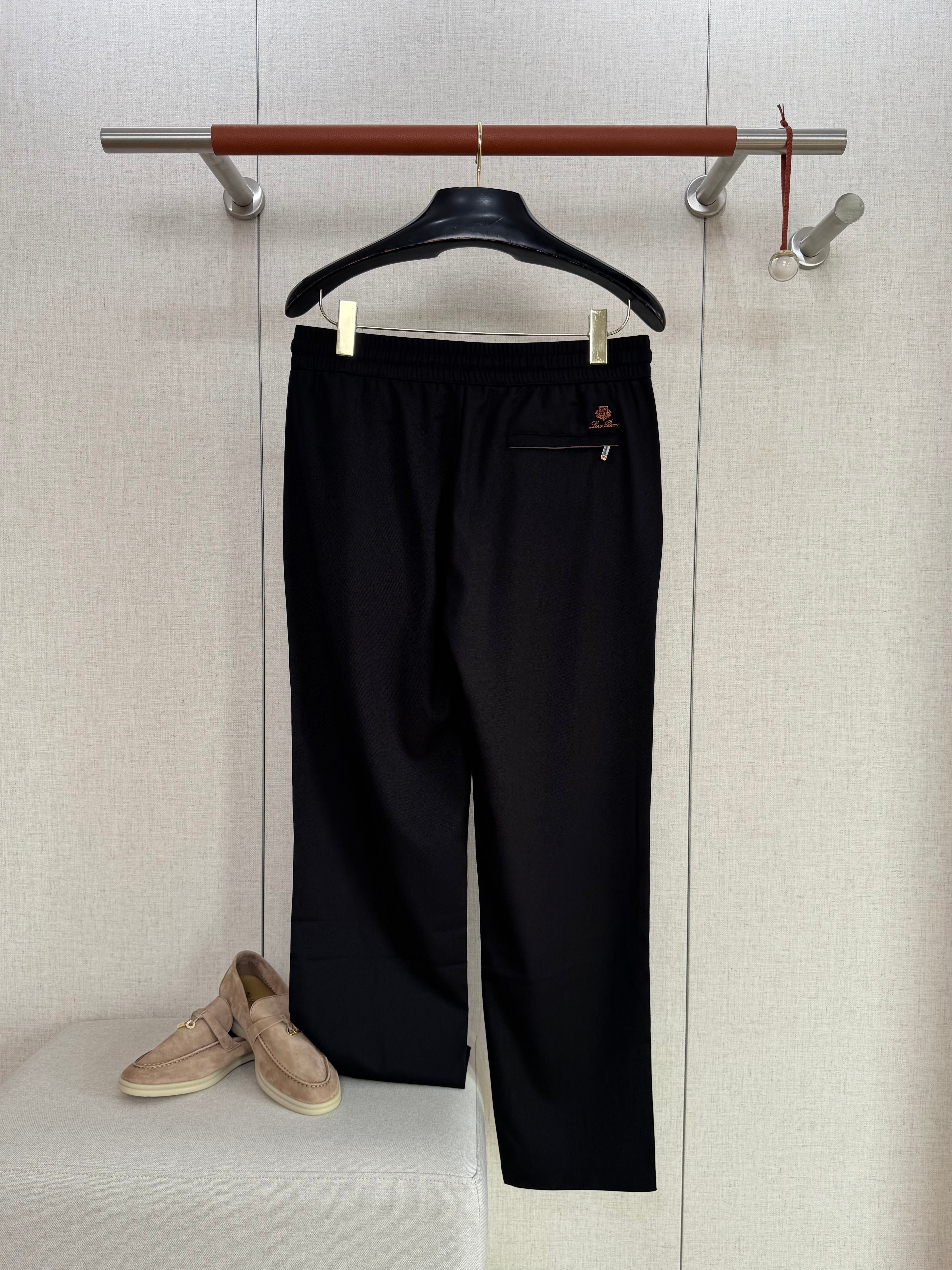 Loro 25fw leisure pants
