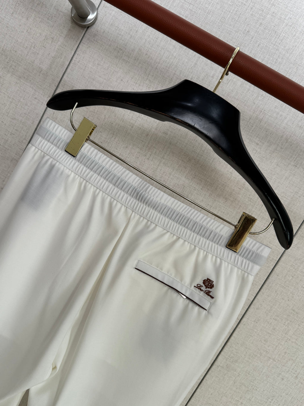 Loro 25fw leisure pants