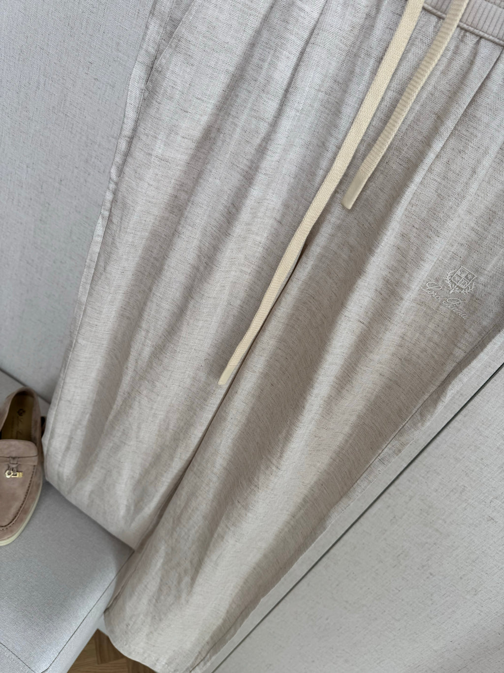 Loro 25fw embroidered pants