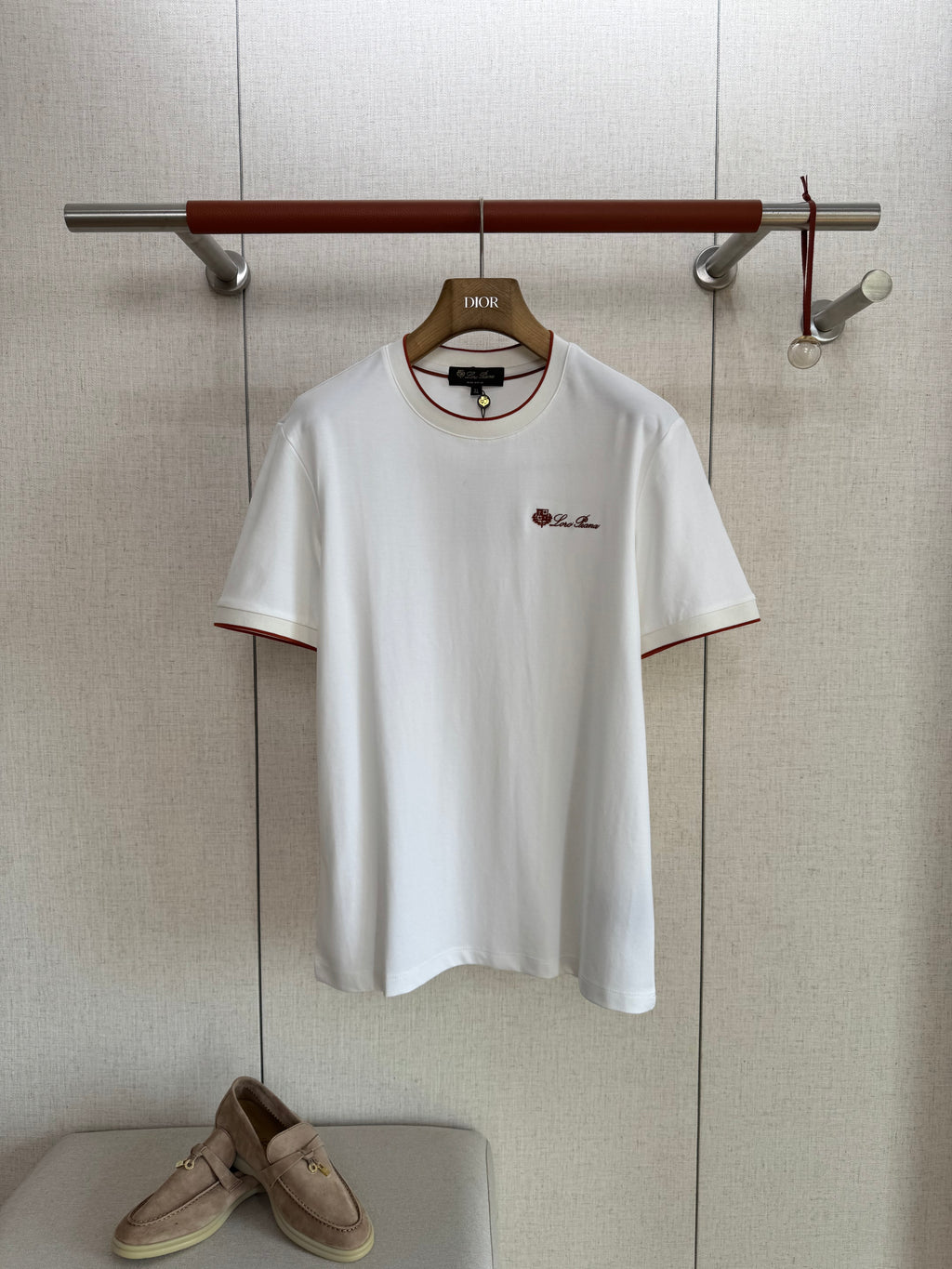 Loro 25fw embroidered t-shirt