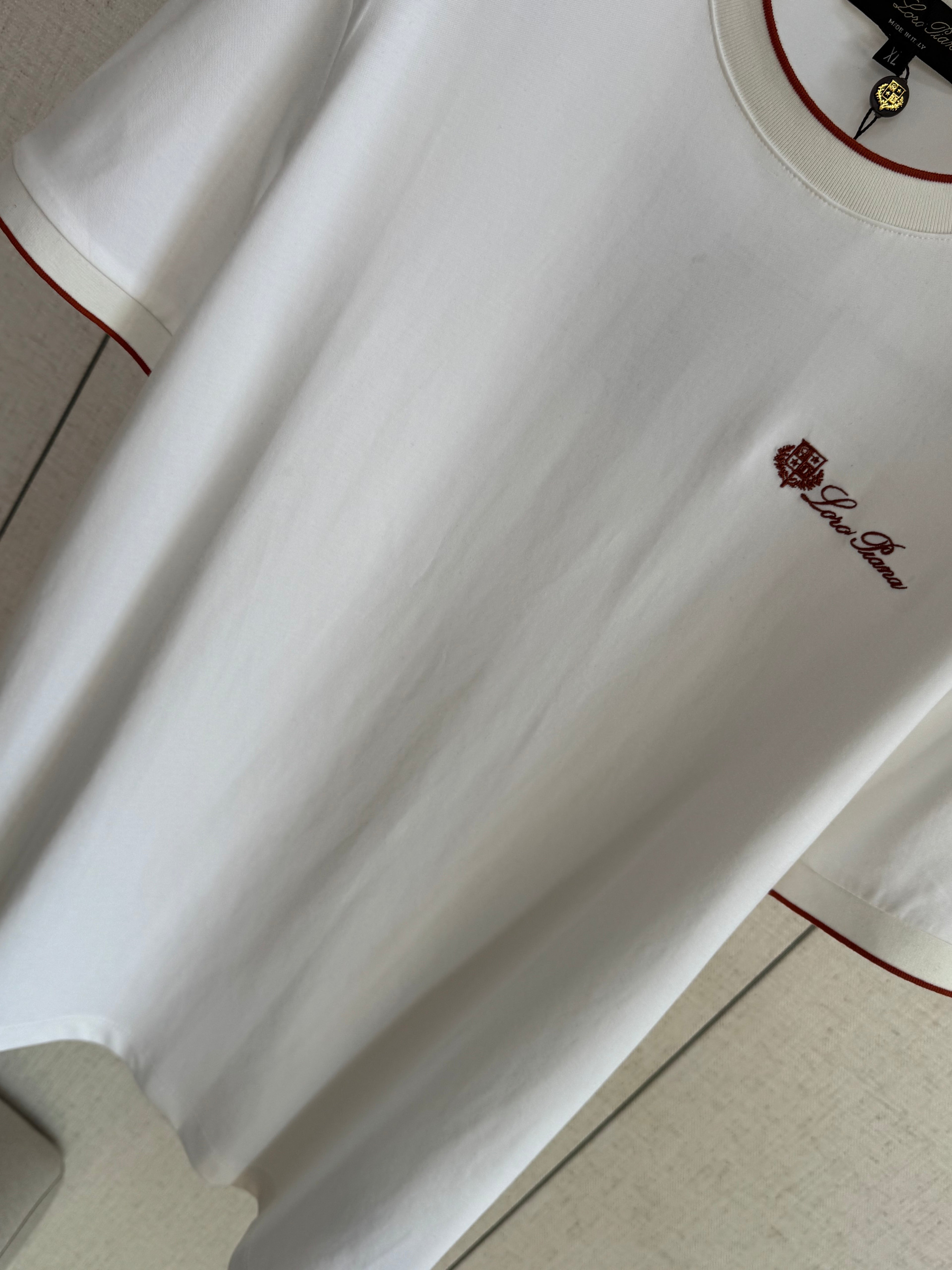 Loro 25fw embroidered t-shirt