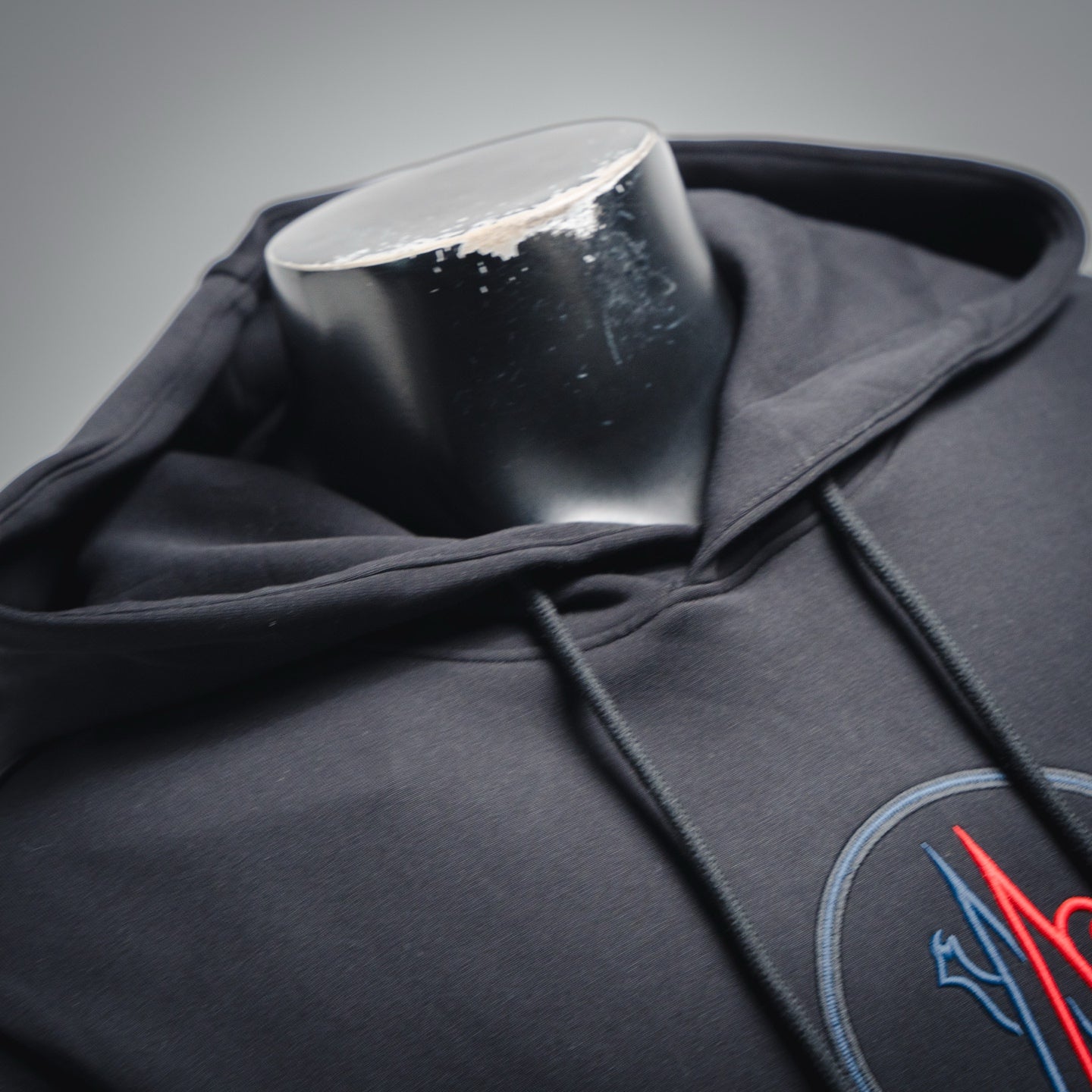 Mon 25fw embroidered hoodie