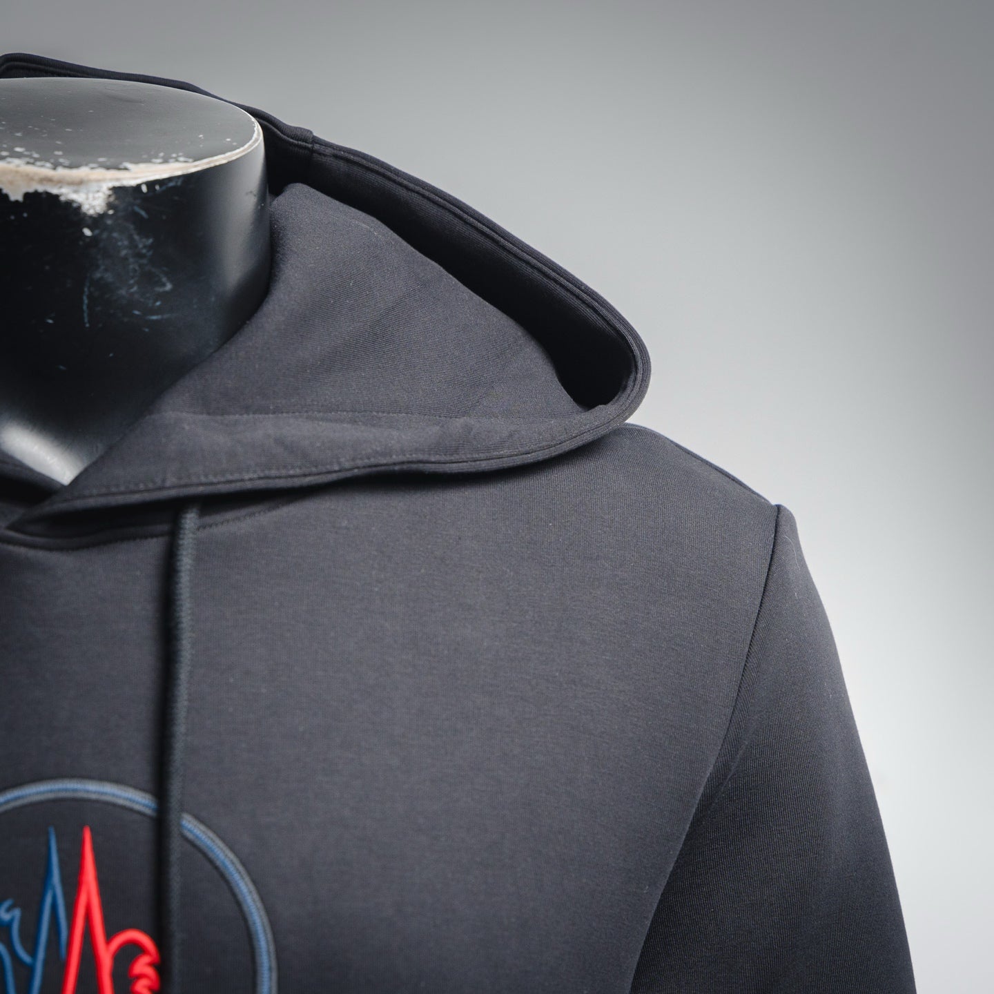 Mon 25fw embroidered hoodie