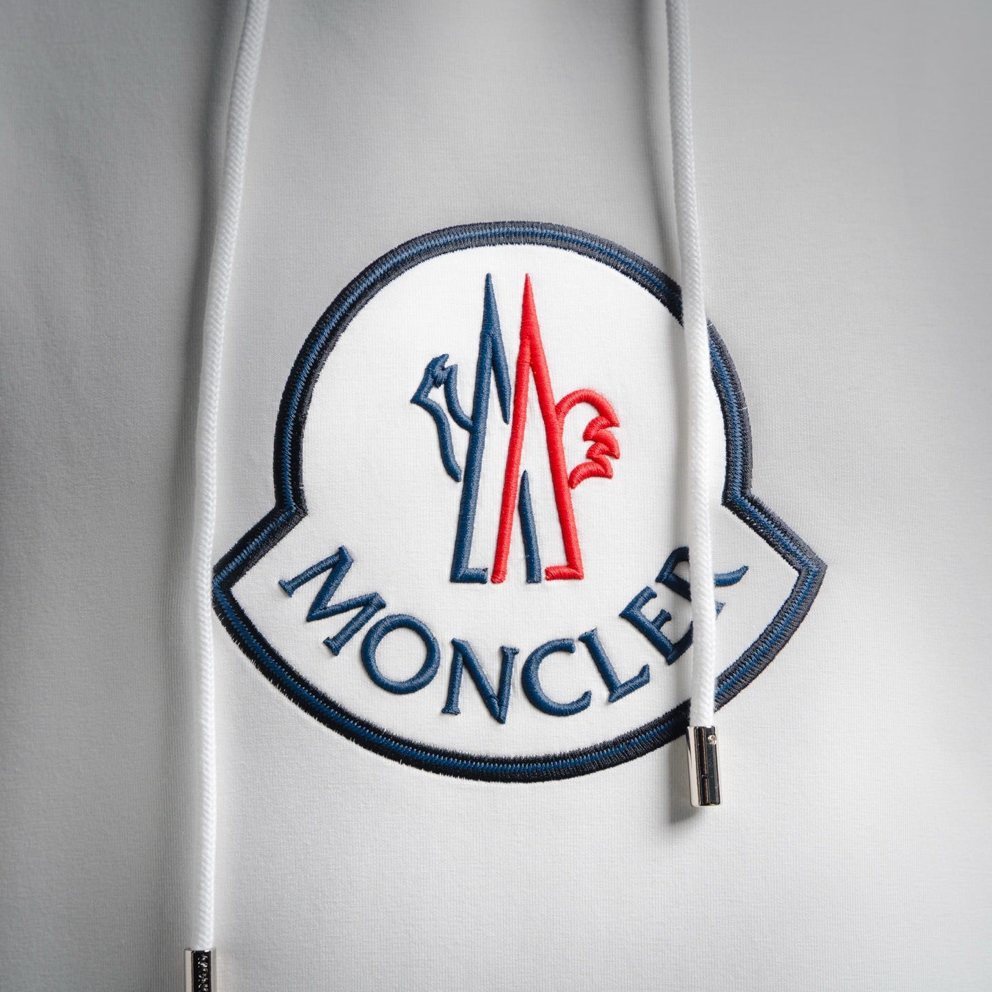 Mon 25fw embroidered hoodie