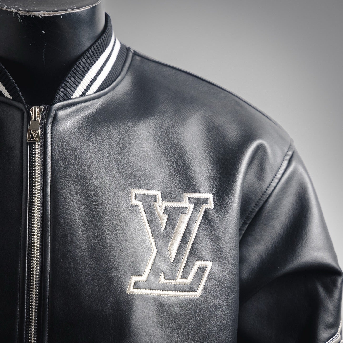 Louis 25fw leather jacket