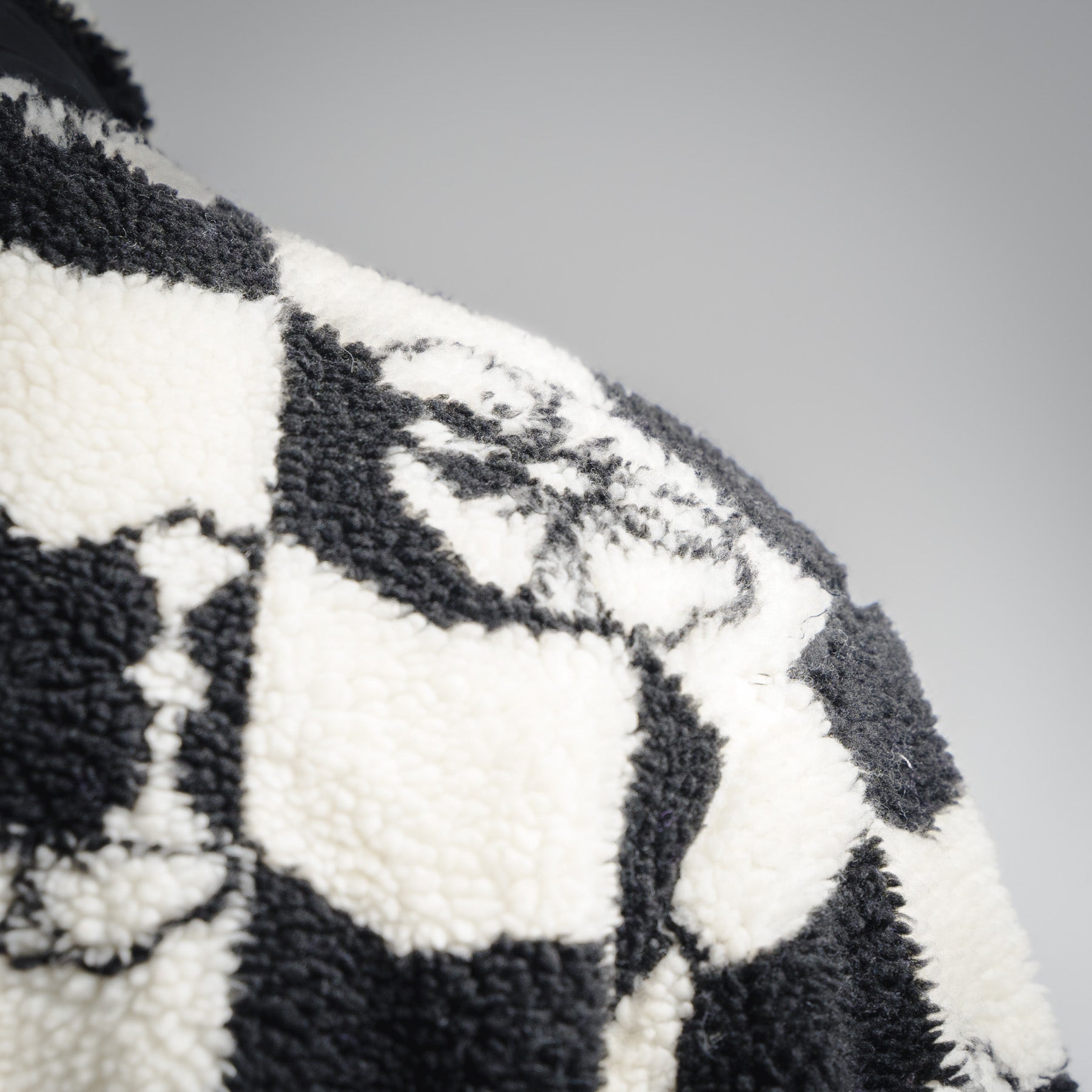 Evis 25fw lambswool jacket