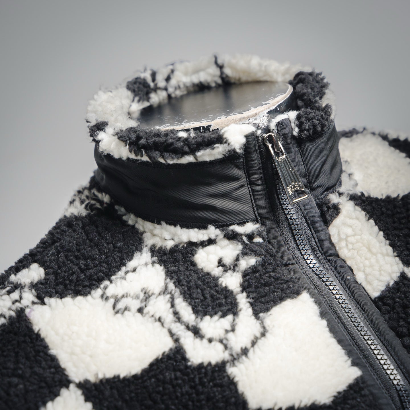 Evis 25fw lambswool jacket