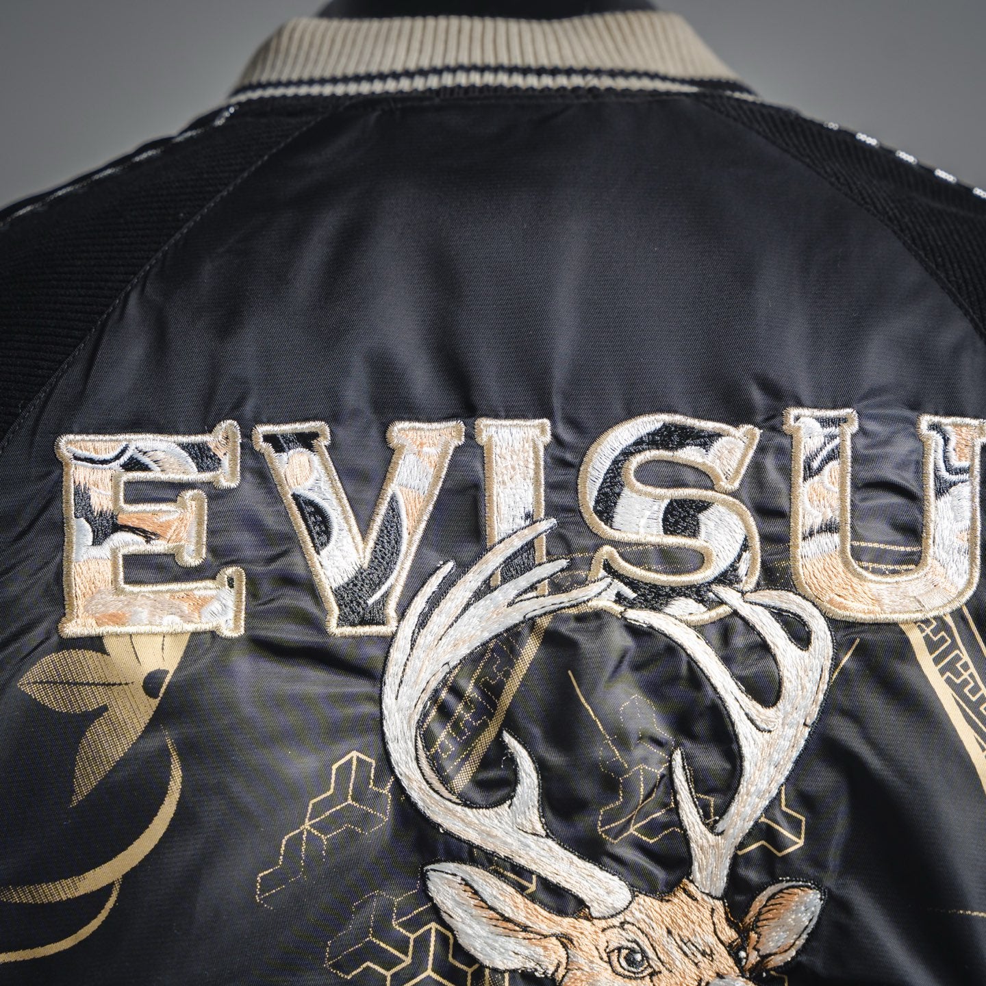 Evis 25fw embroidered jacket