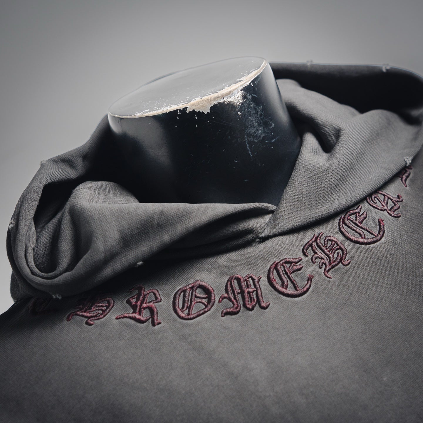 Chrome 25fw embroidered hoodie