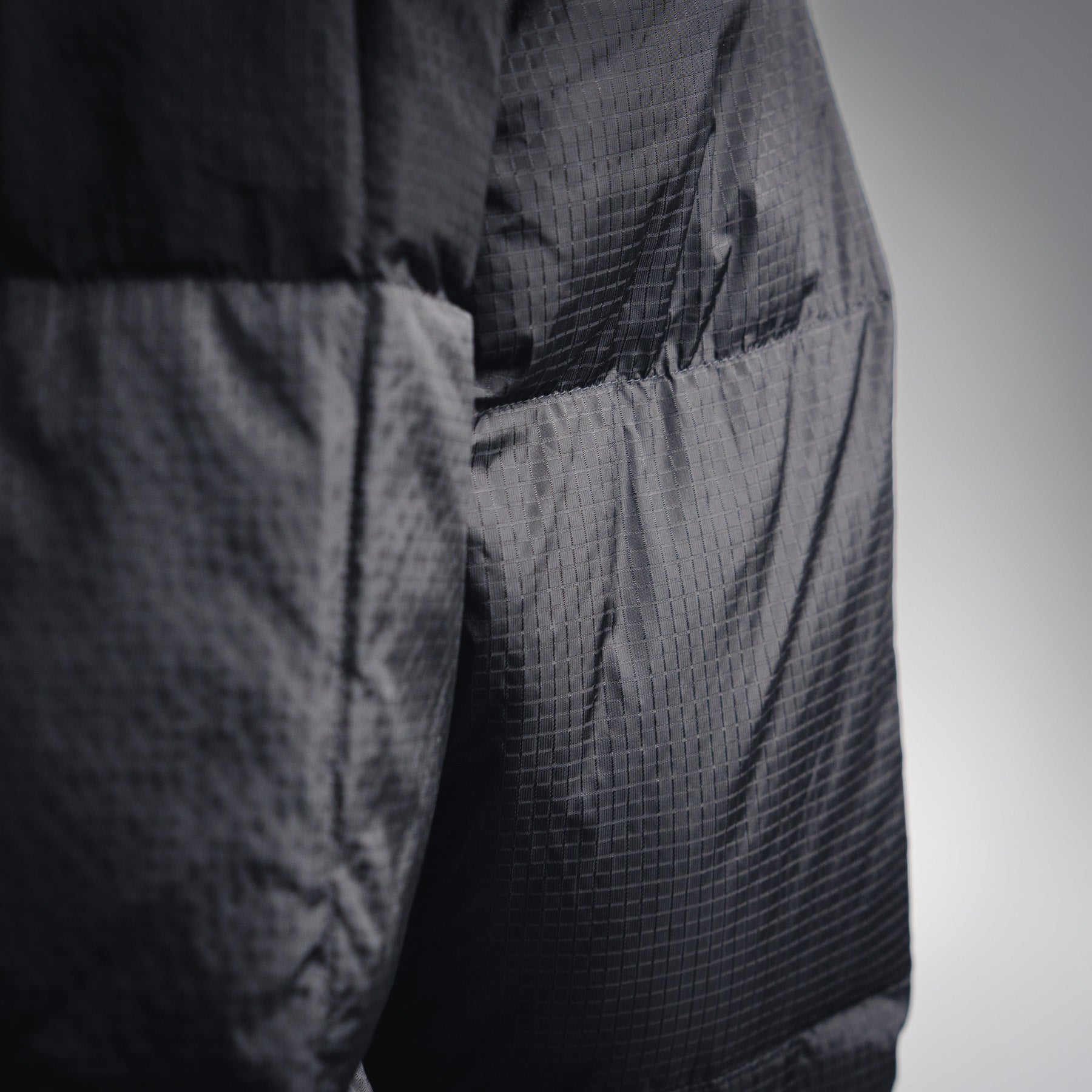 Louis 25fw down jacket