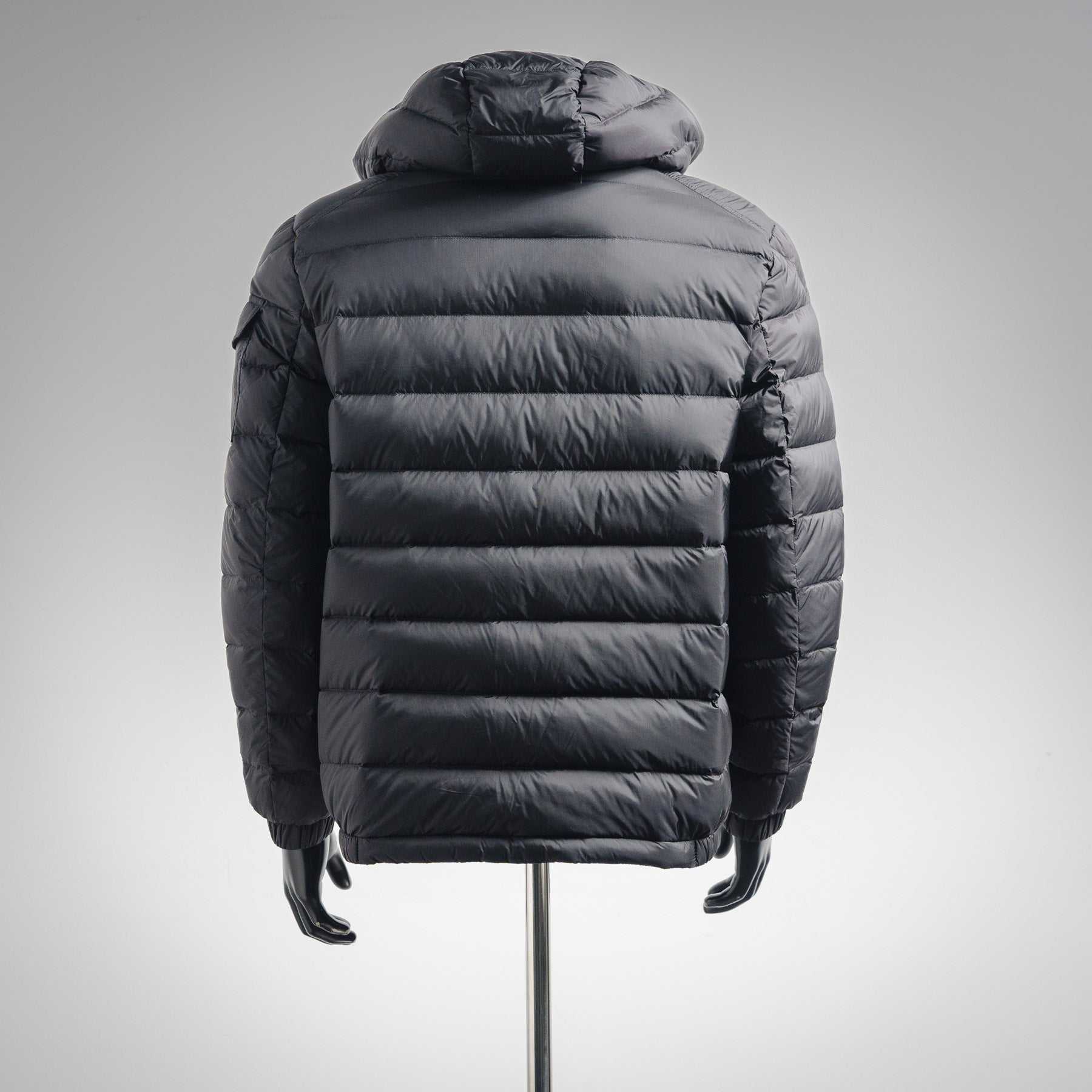 Mon 25fw down jacket