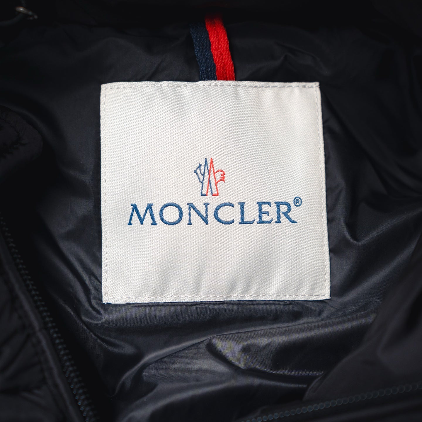 Mon 25fw down jacket