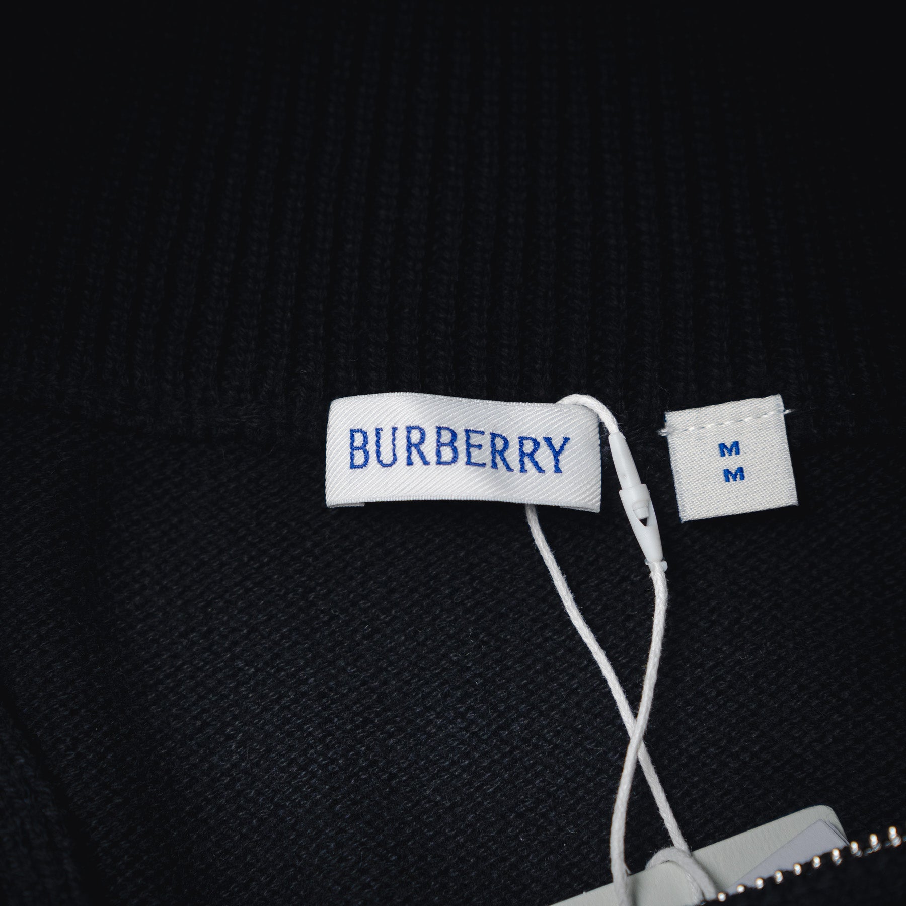 Burbery 25fw embroidered sweater