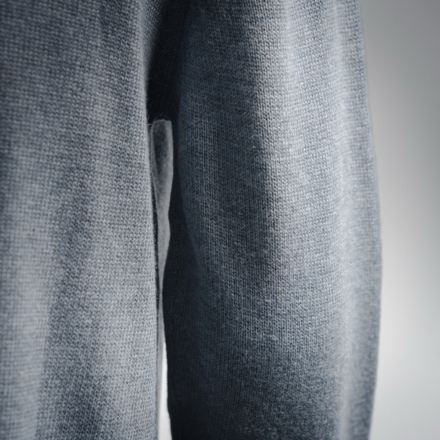 Burbery 25fw embroidered sweater