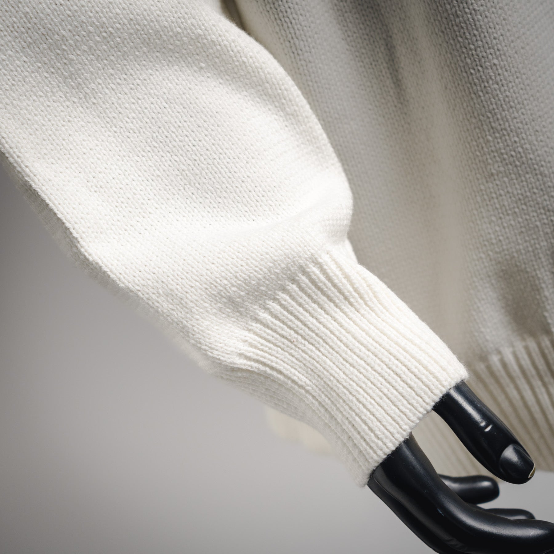 Huaman 25fw jacquard sweater