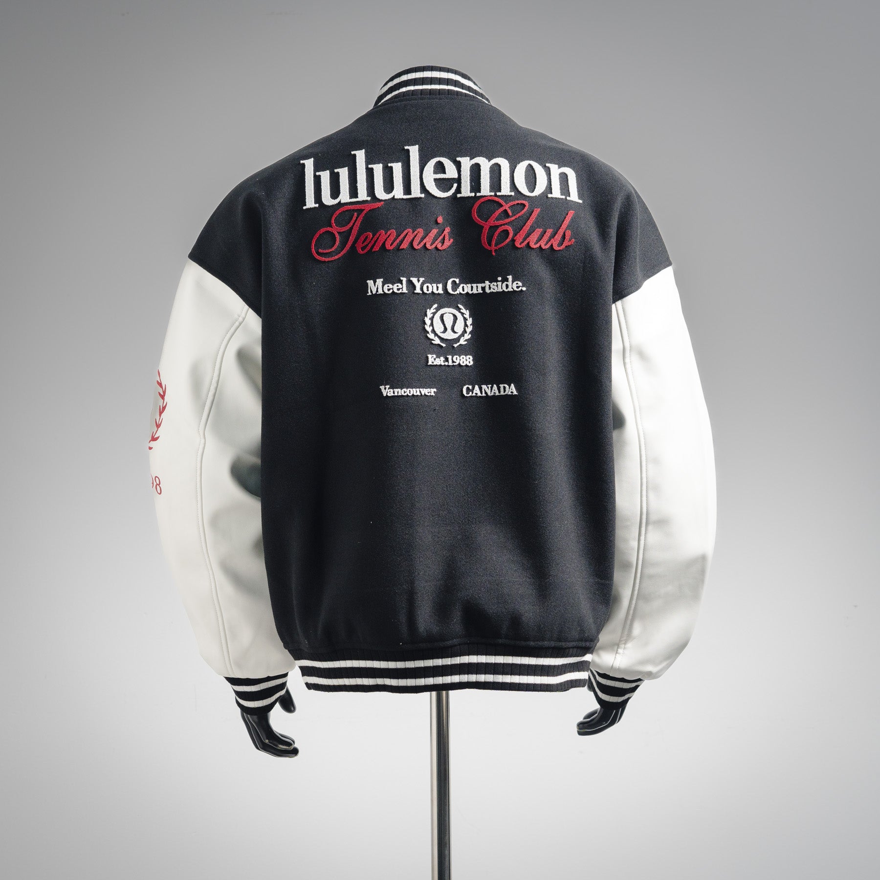 Lulu 25fw embroidered jacket