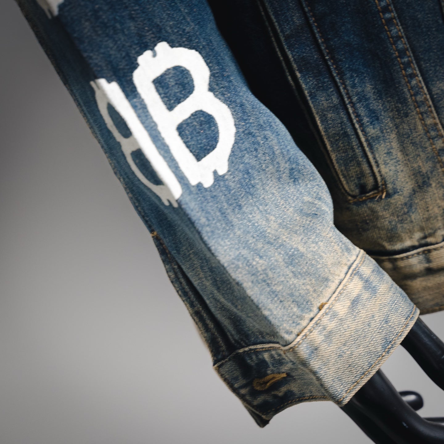 Balen 25fw printed jacket